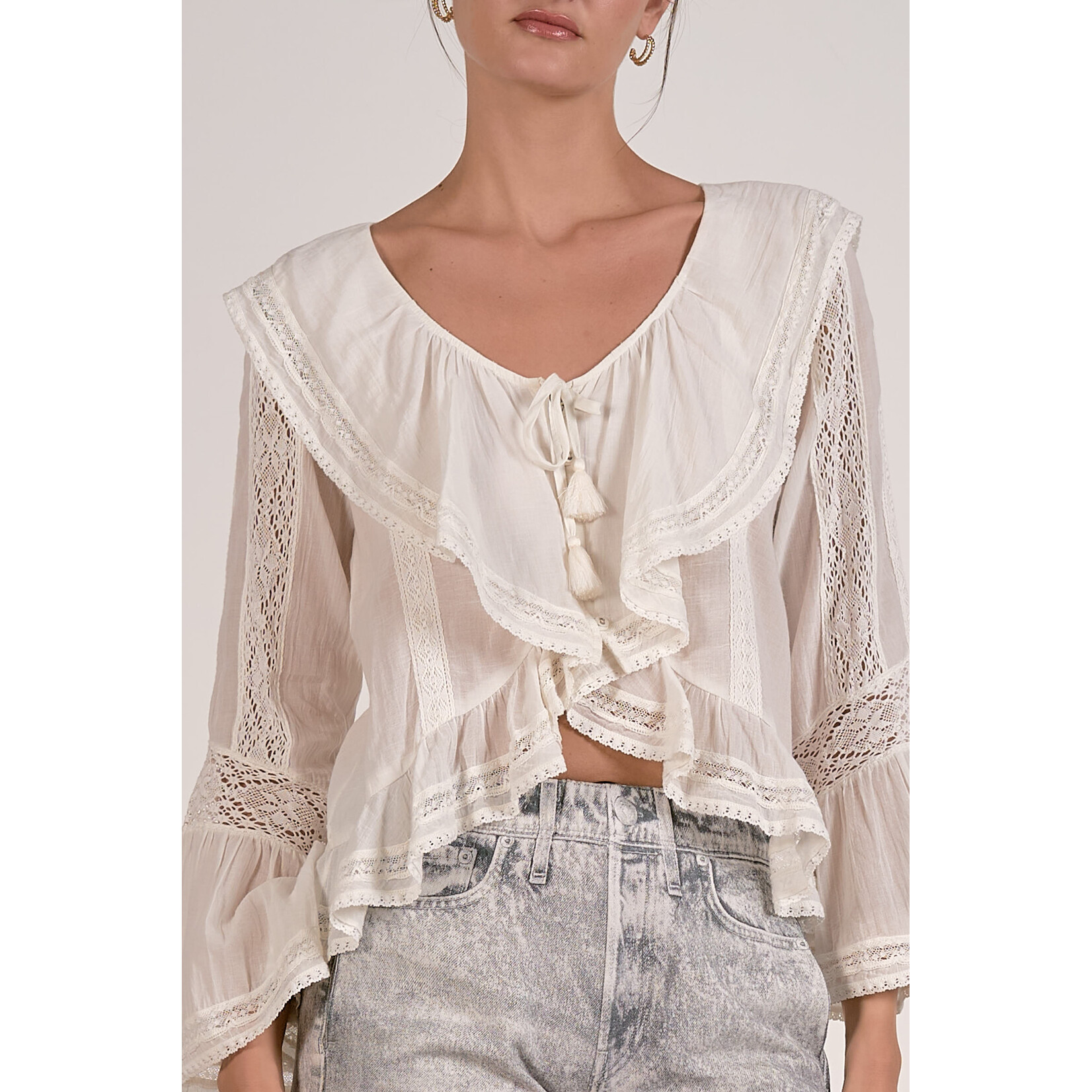elan WHITE RUFFLE BLOUSE