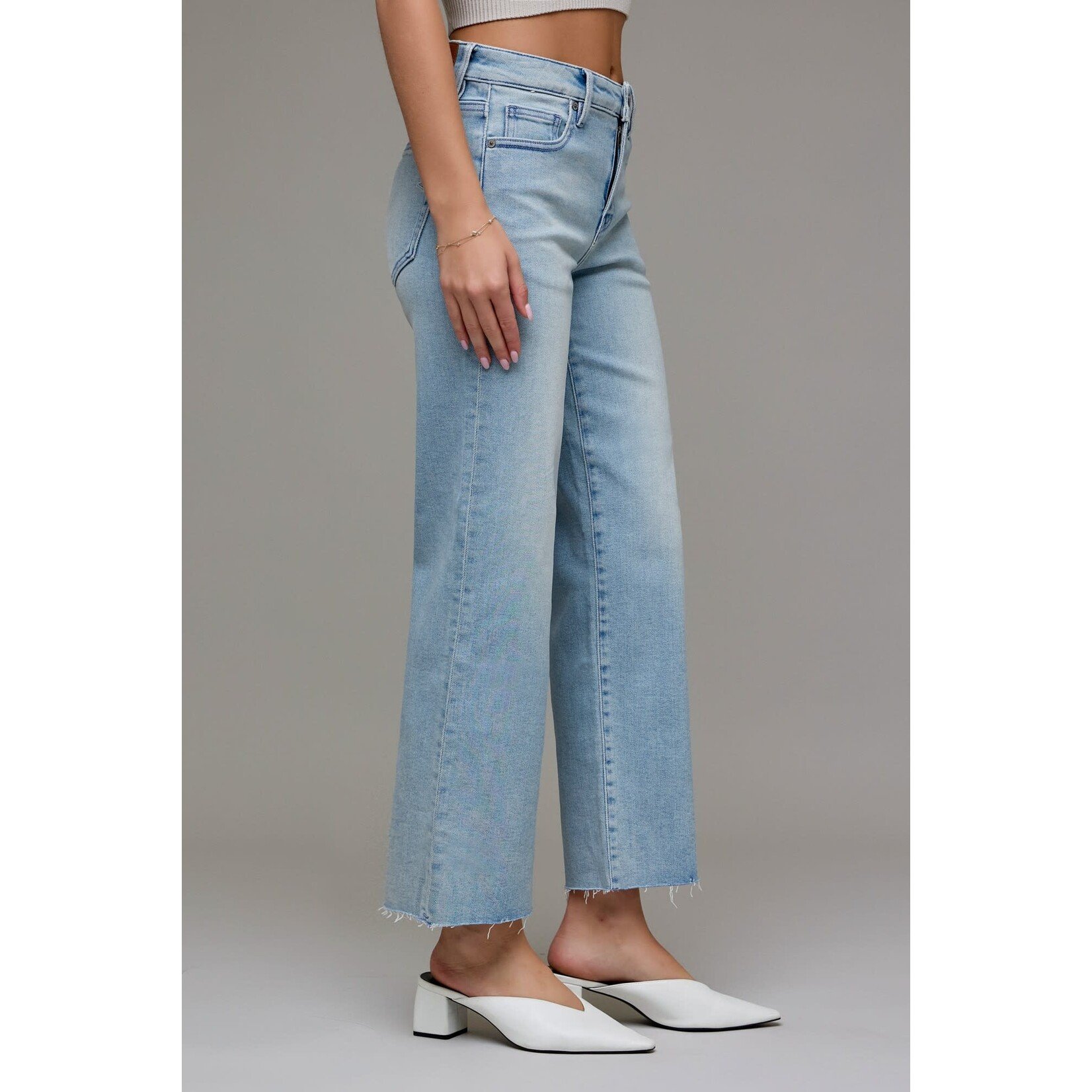 HIDDEN VINTAGE MID RISE CROP STRAIGHT JEANS