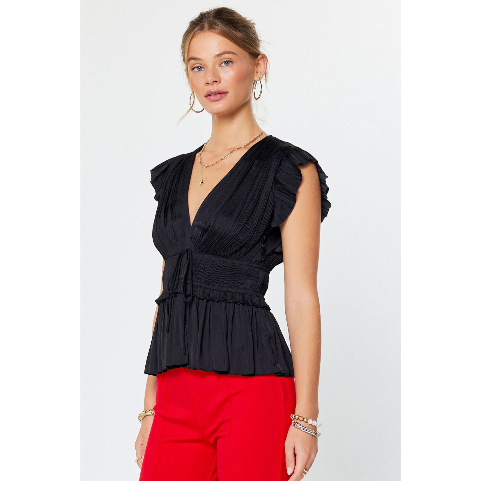 AVAILABLE IN BLACK AND WHITE