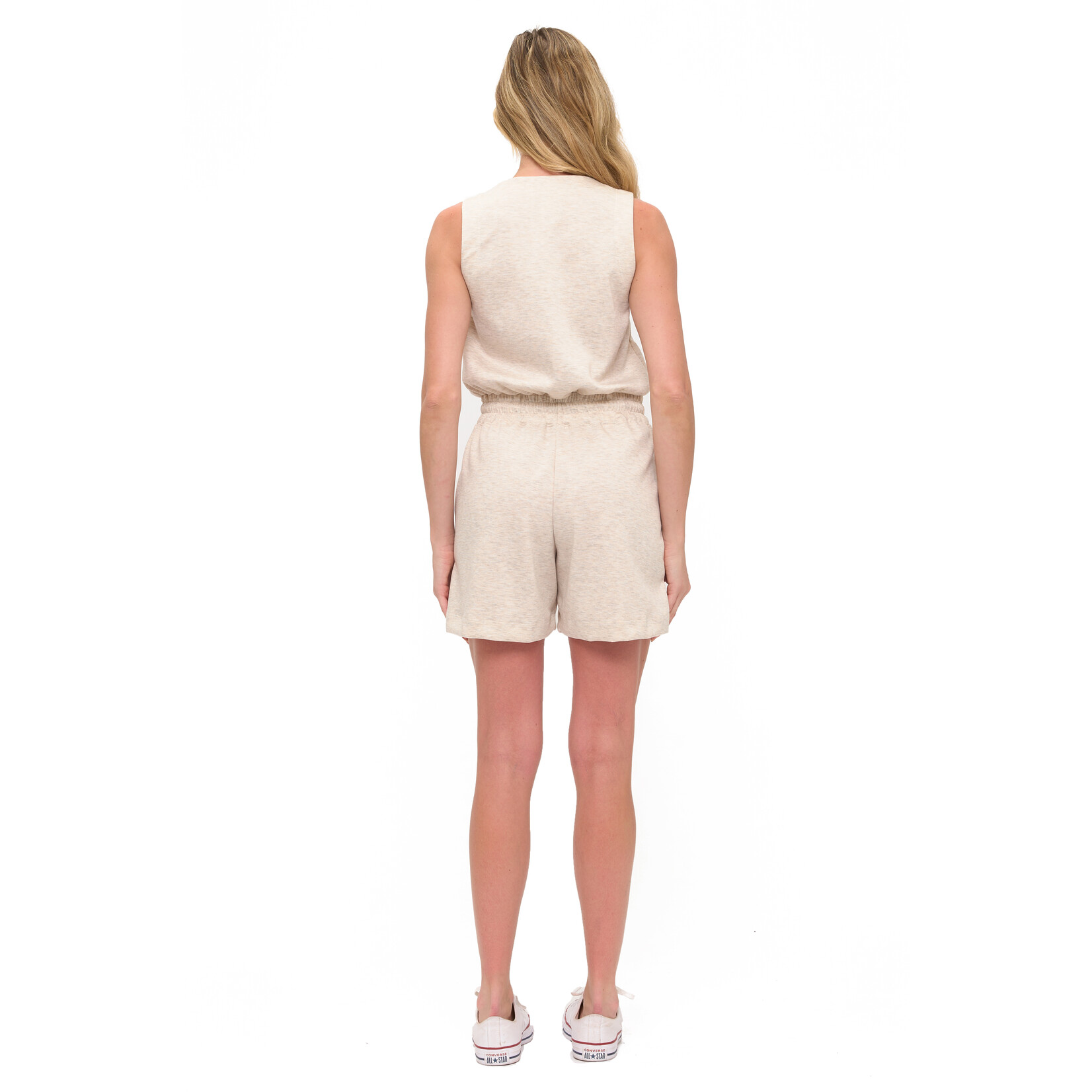 AVAILABLE IN HEATHER AND OATMEAL