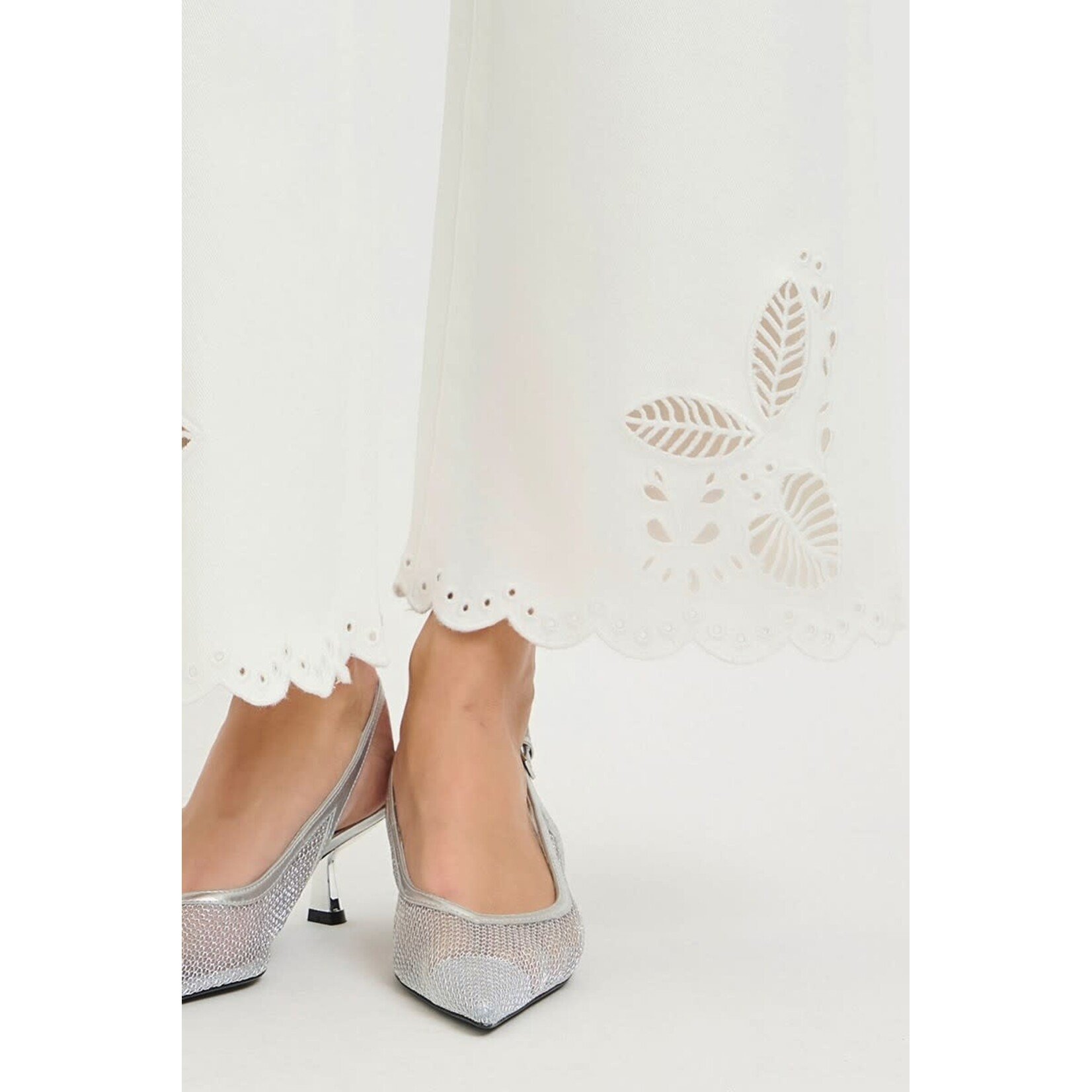 WHITE HIGH RISE CROP WIDE EYELET JEANS