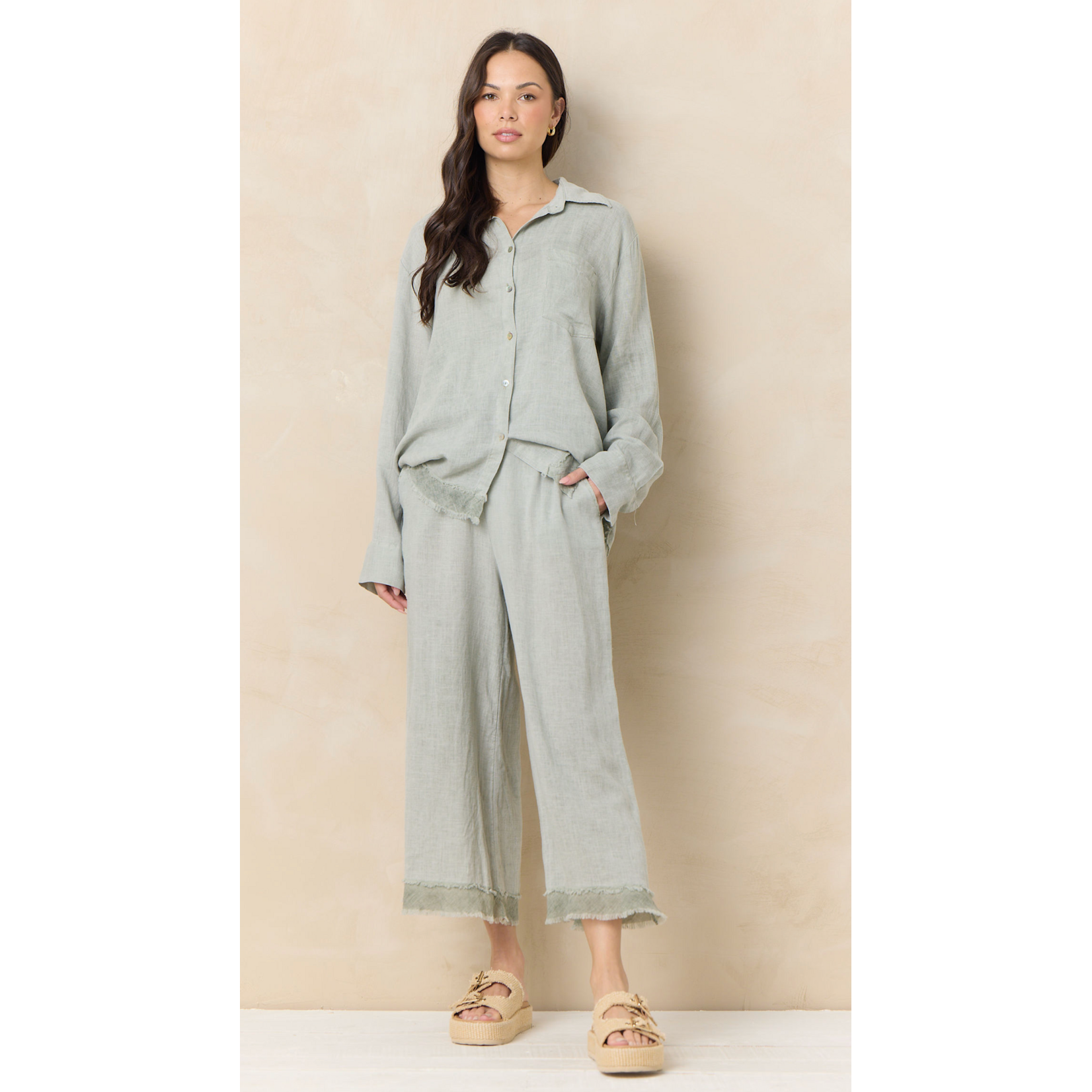 SAGE LINEN BUTTON DOWN