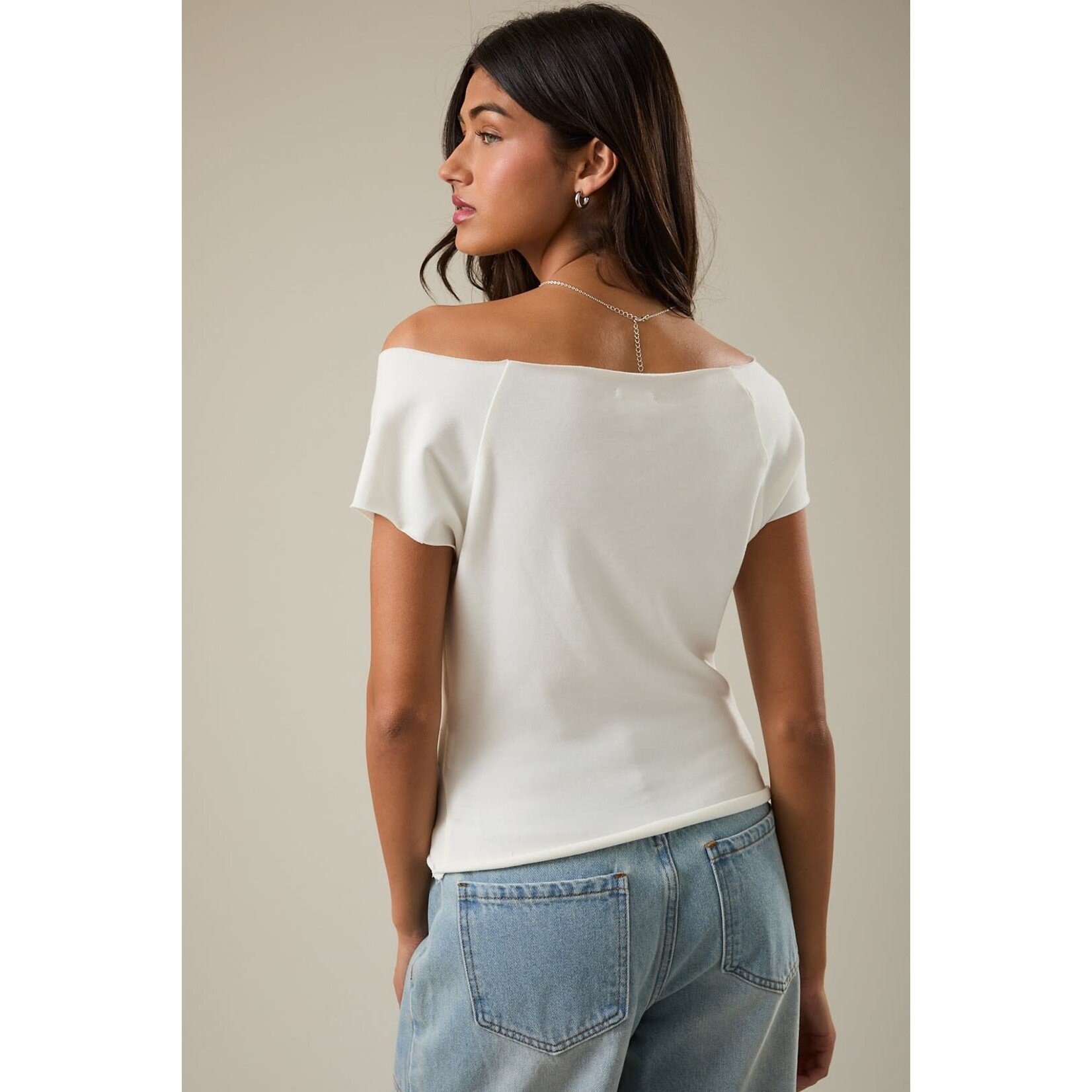 AVAILABLE IN WHITE & NAVY