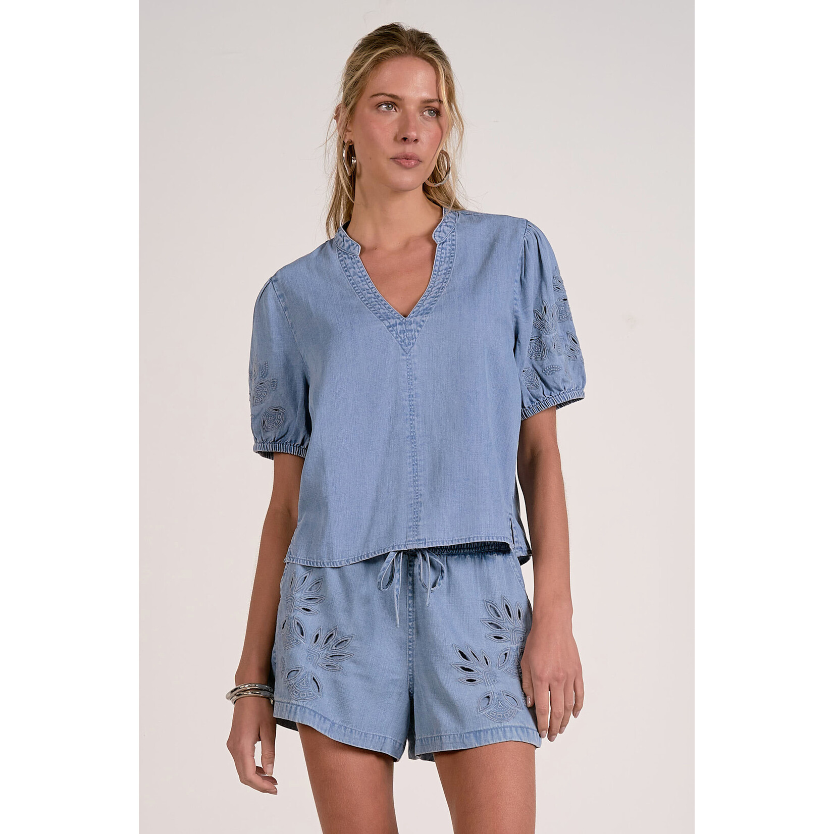elan PAIRS WITH OUR MISSY SHORTS