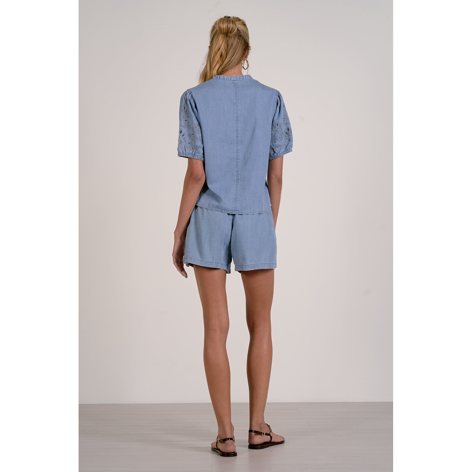 elan PAIRS WITH OUR MISSY SHORTS