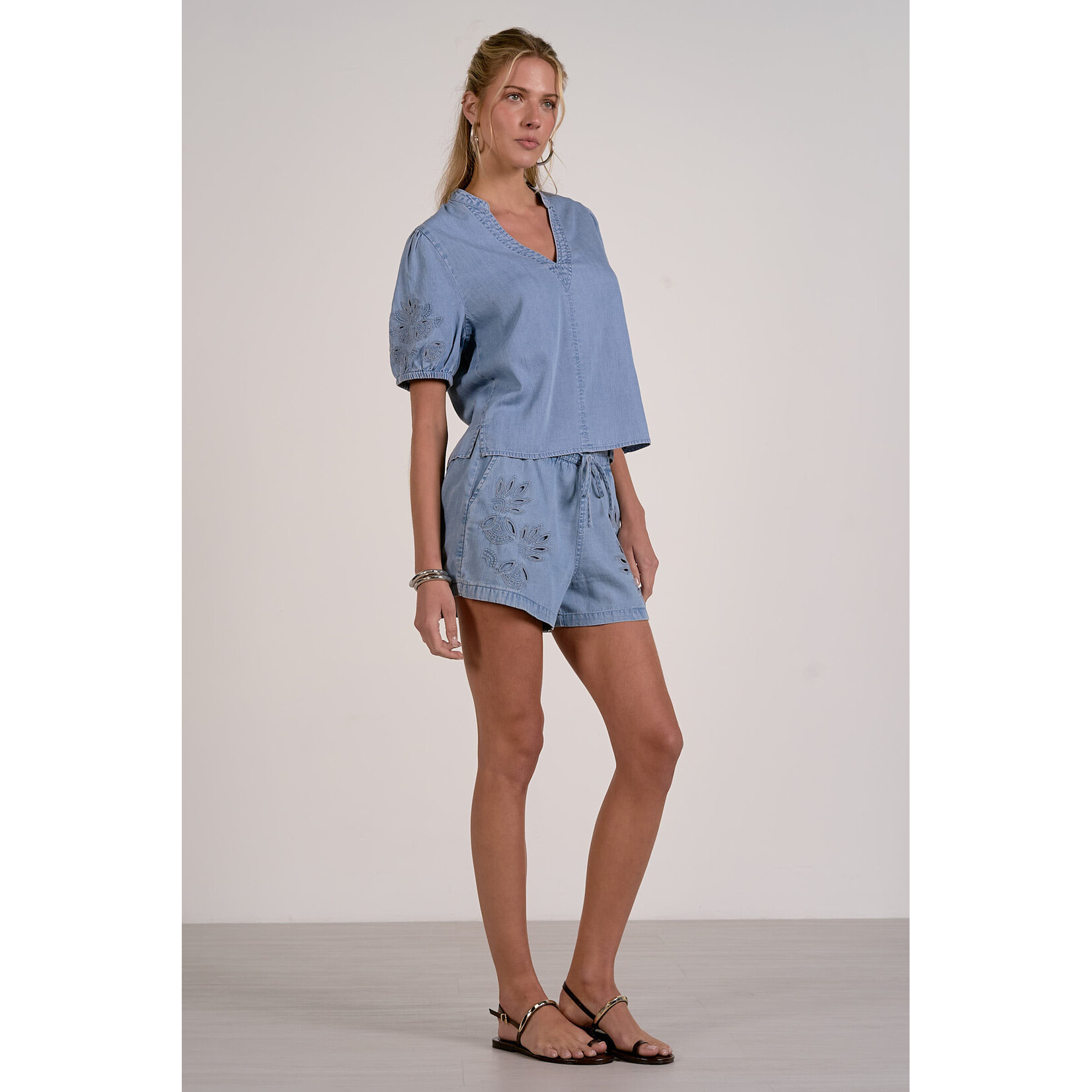 elan PAIRS WITH OUR MISSY SHORTS