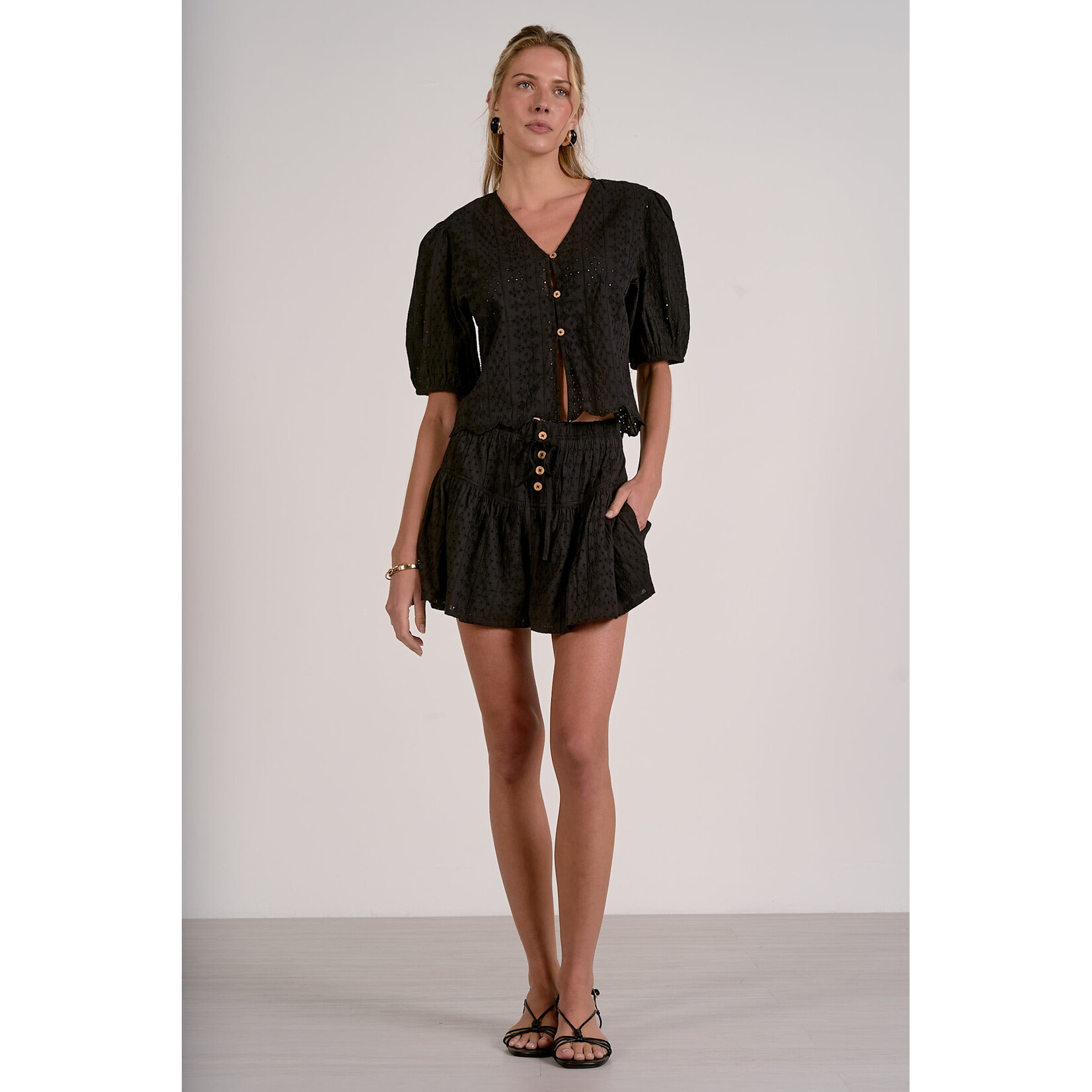 elan PAIRS WITH OUR JAIMIE TOP