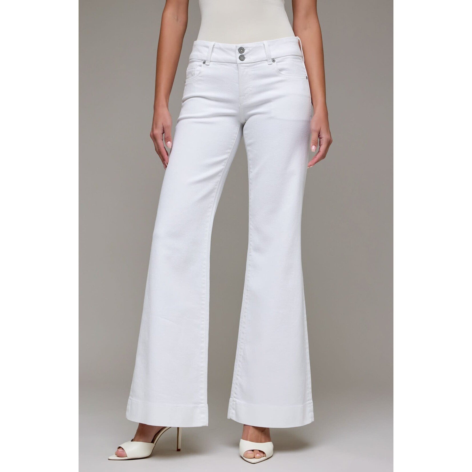 HIDDEN LOW RISE COMFORT FLARE JEAN