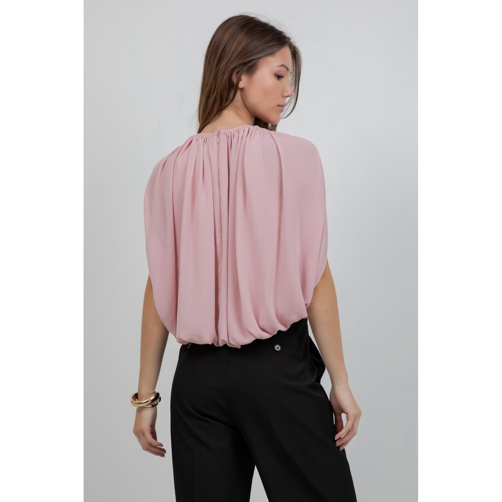 THE CHARLI TOP