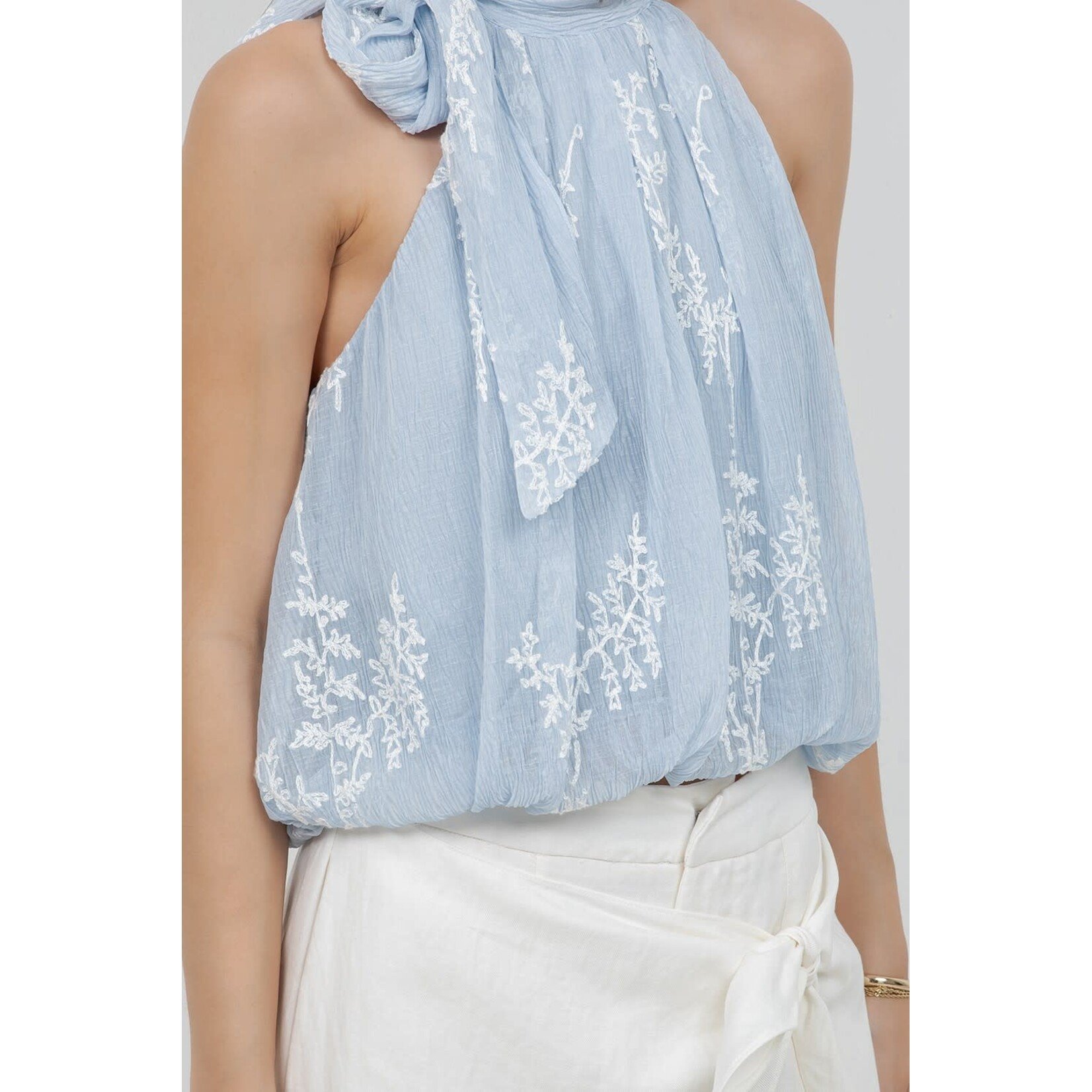 THE DAISY TOP