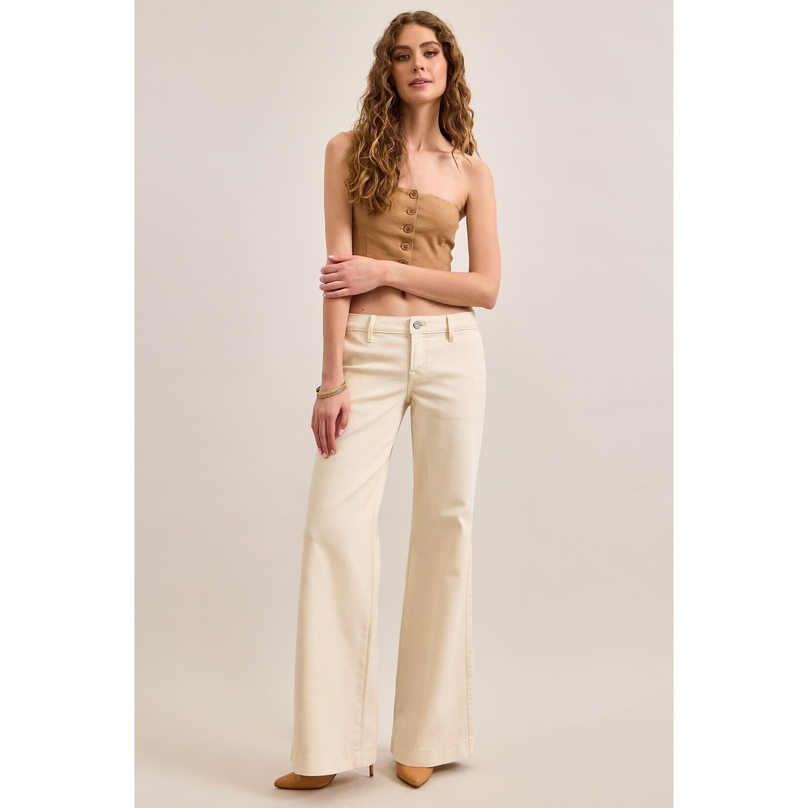 HIDDEN ECRU LOW RISE COMFORT FLARE