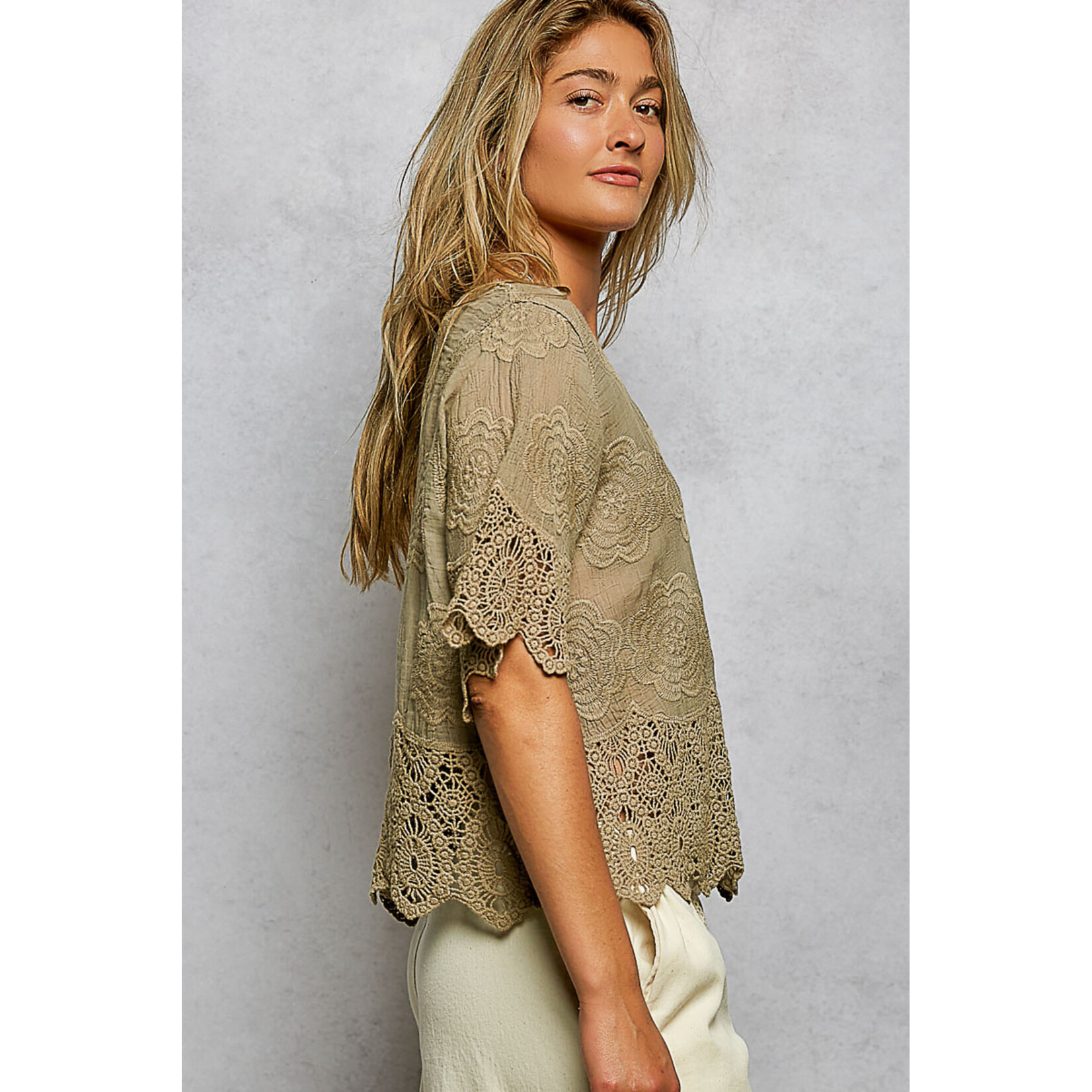 THE HUNTER TOP