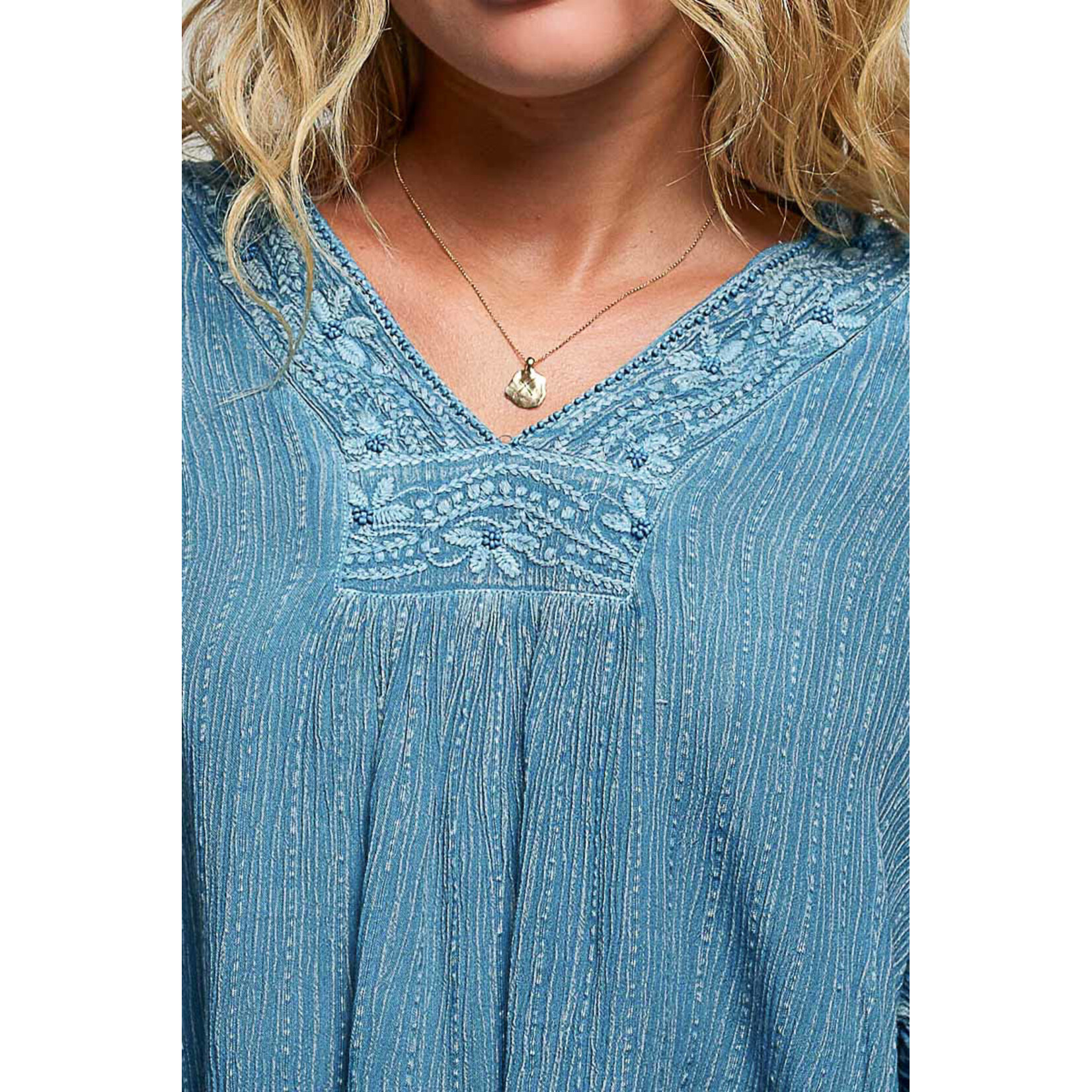 THE SABRINA TOP