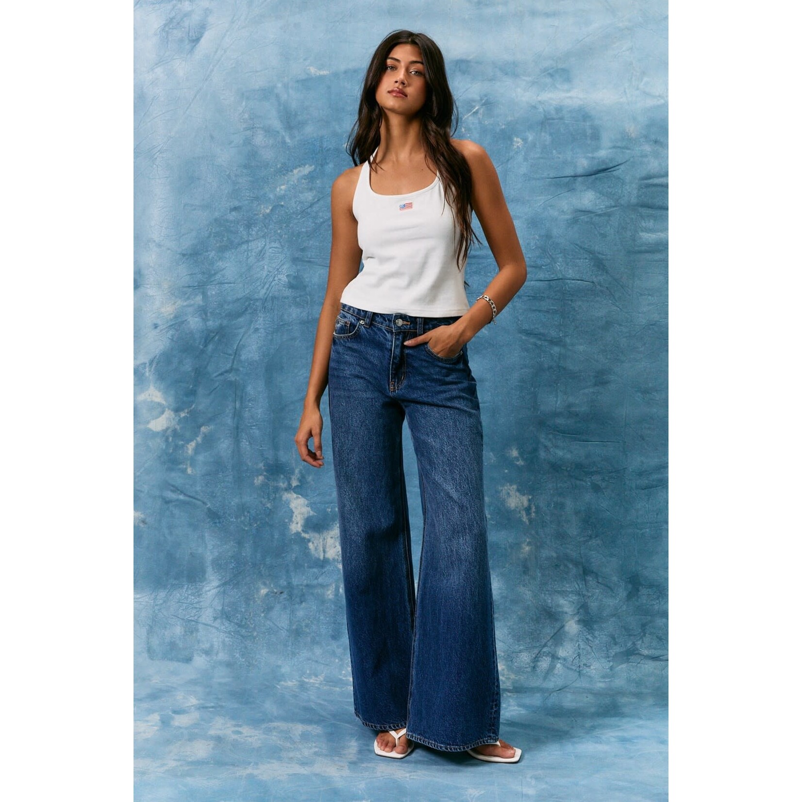 THE AMERICANA HALTER