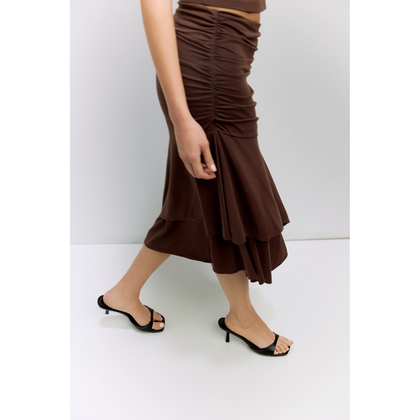 THE CRYSTAL SKIRT