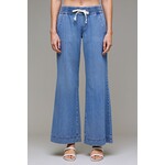 HIDDEN MEDIUM WASH WIDE LEG