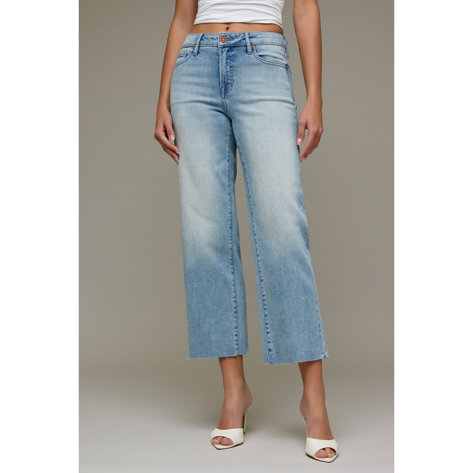 HIDDEN STRETCH CROP CLASSIC STRAIGHT JEANS
