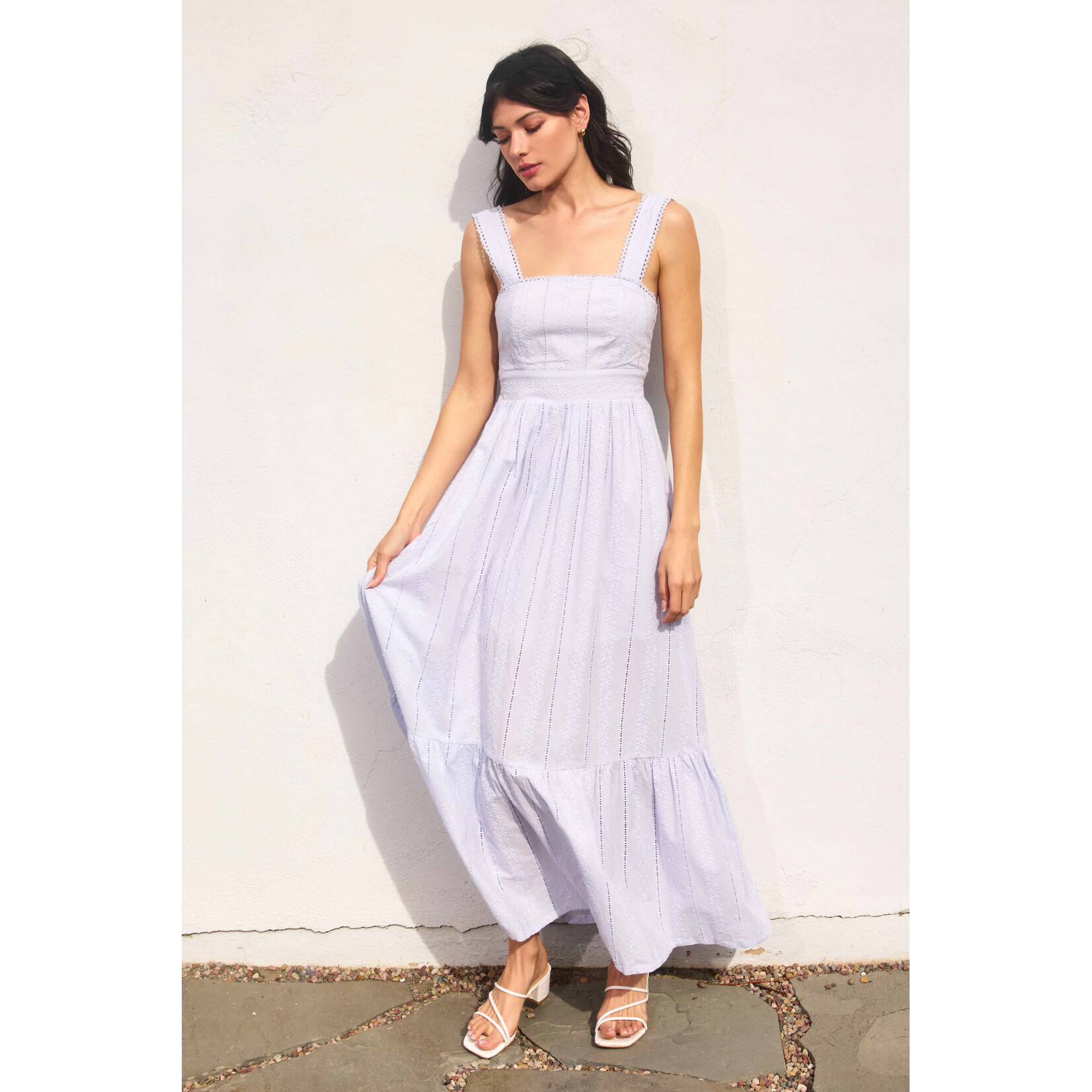 AVAILABLE IN BLUE & WHITE
