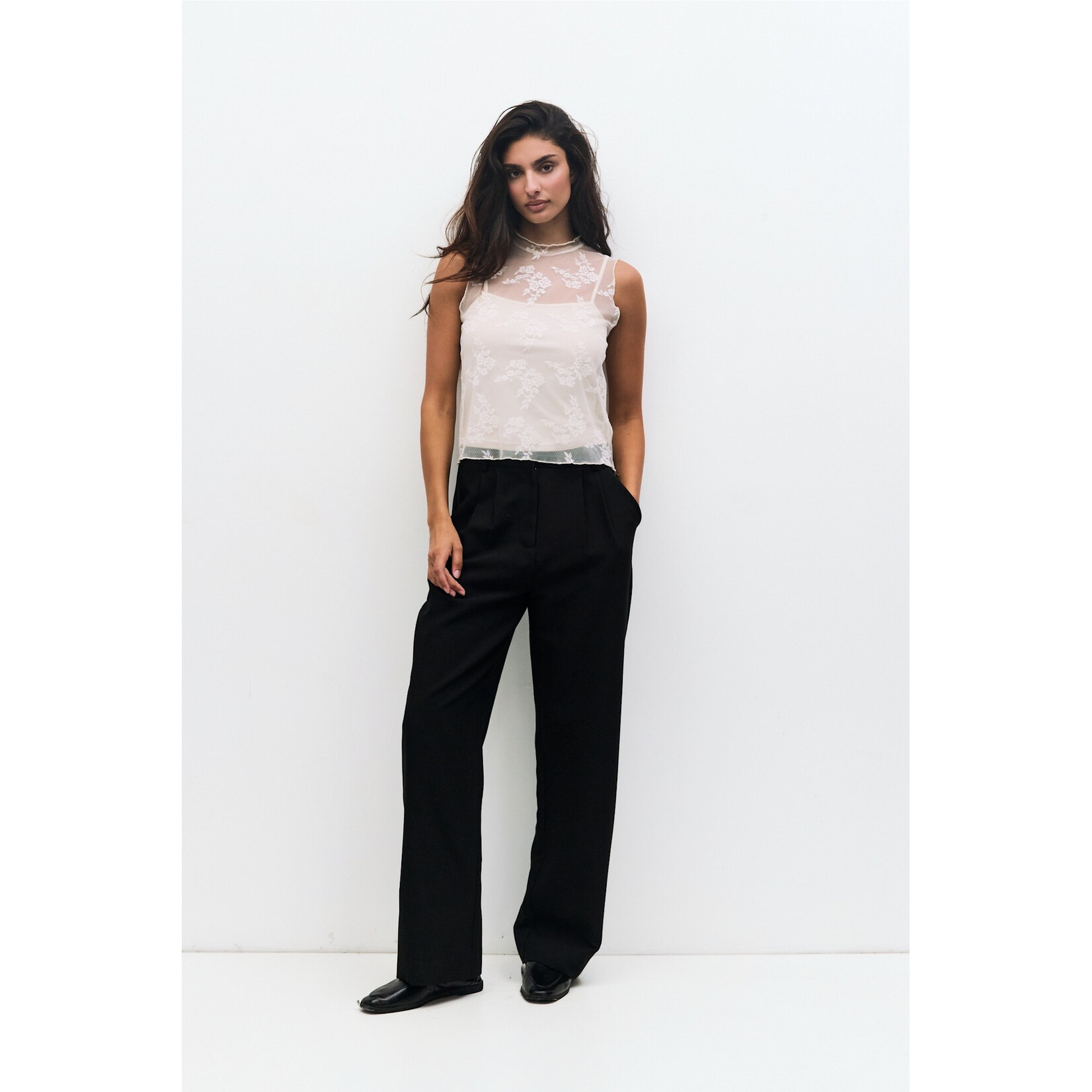 THE JENNIFER TOP
