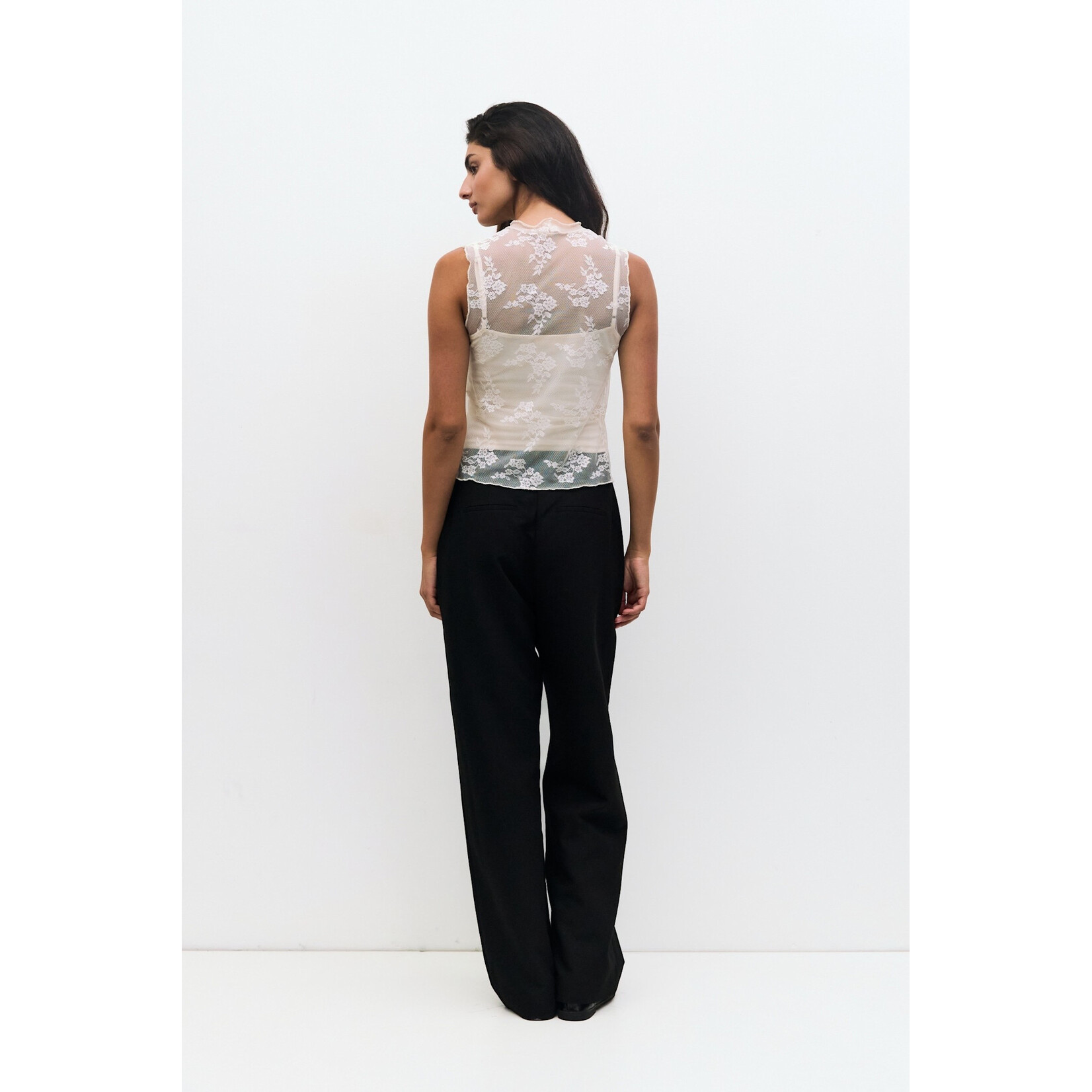 THE JENNIFER TOP