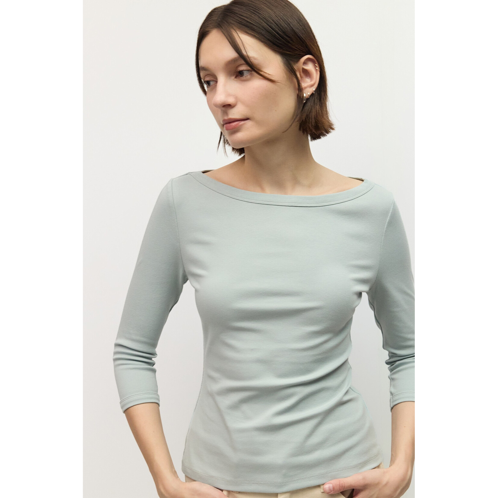 THE ELI TOP