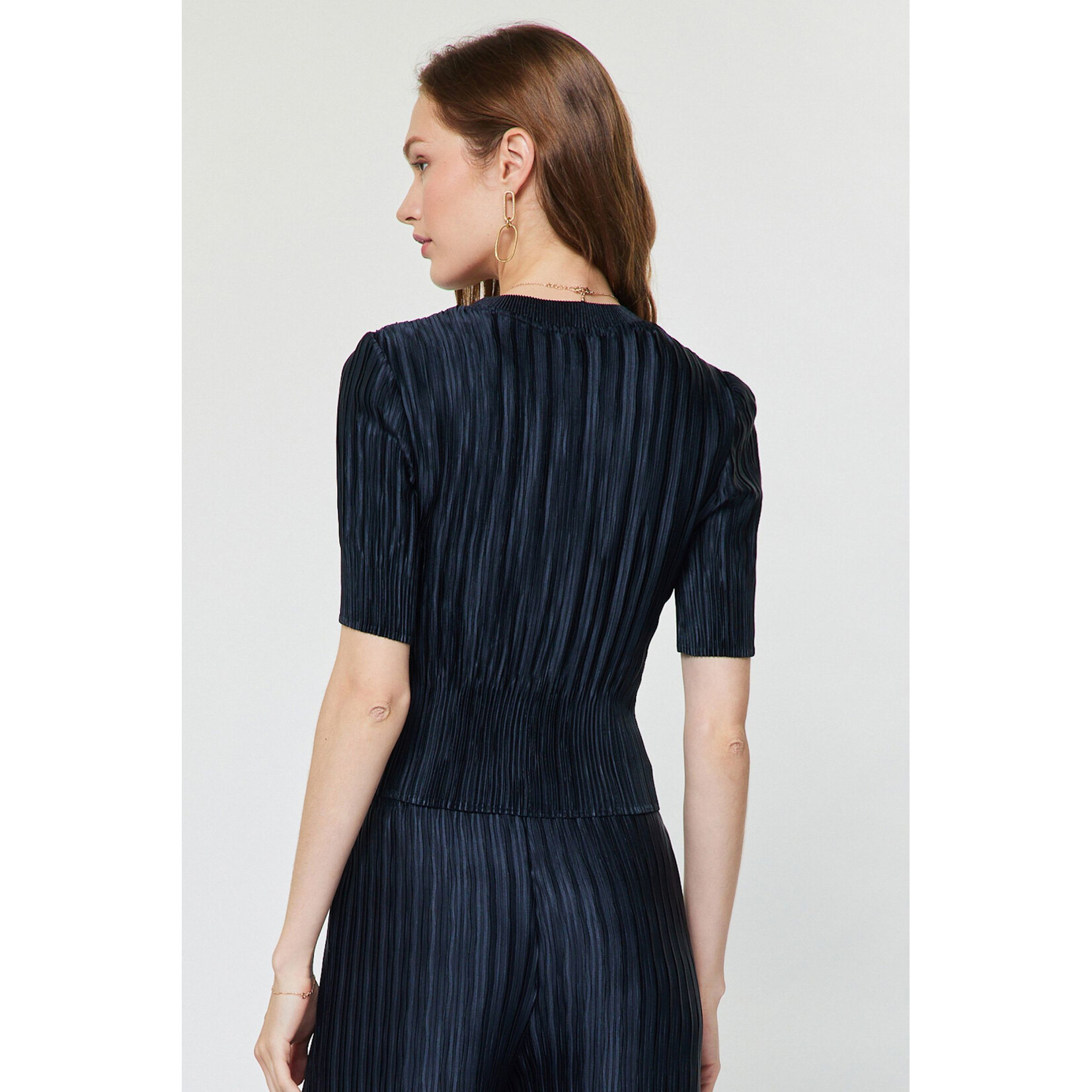 PAIRS WITH OUR JEANETTE PANTS