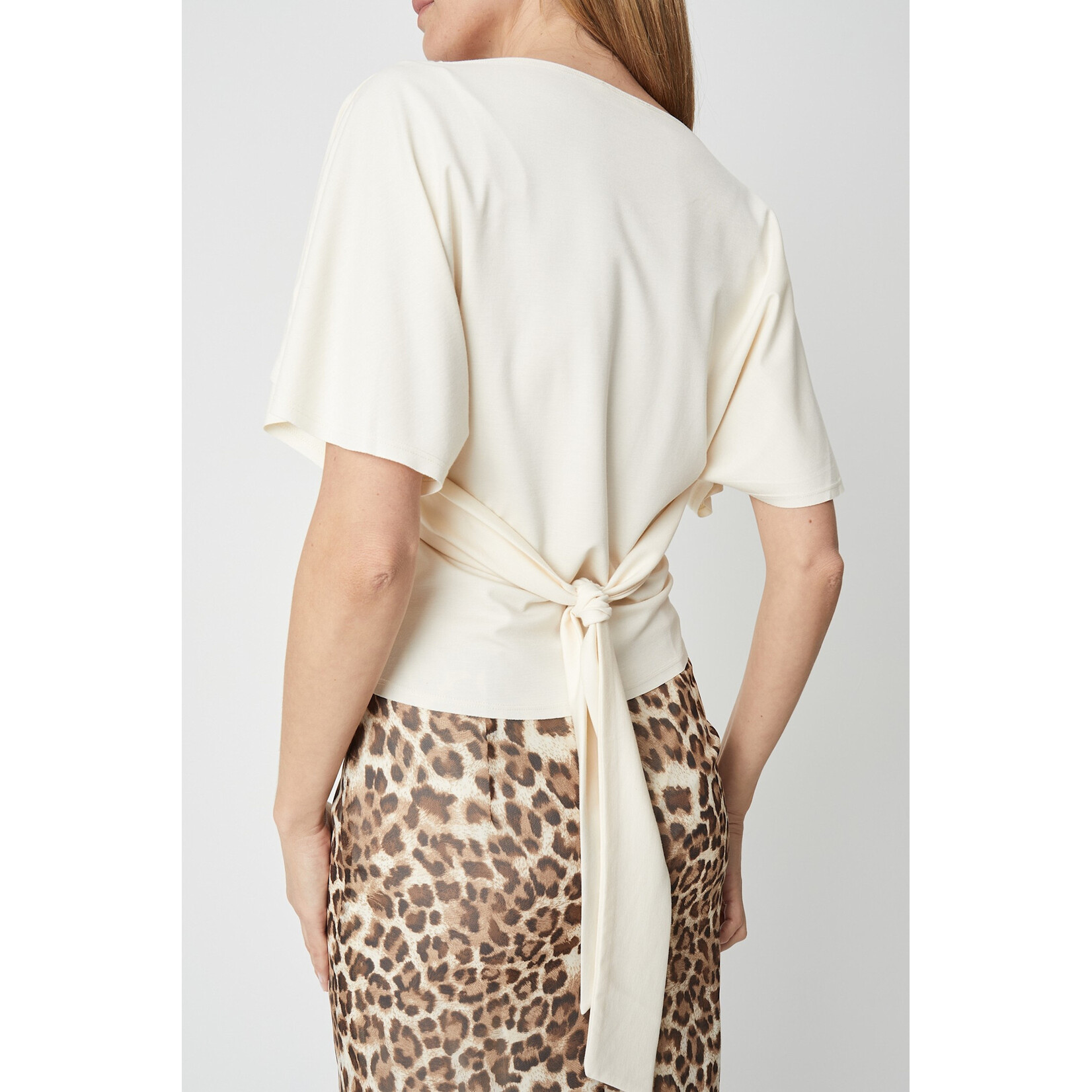 THE SHIANNE TOP