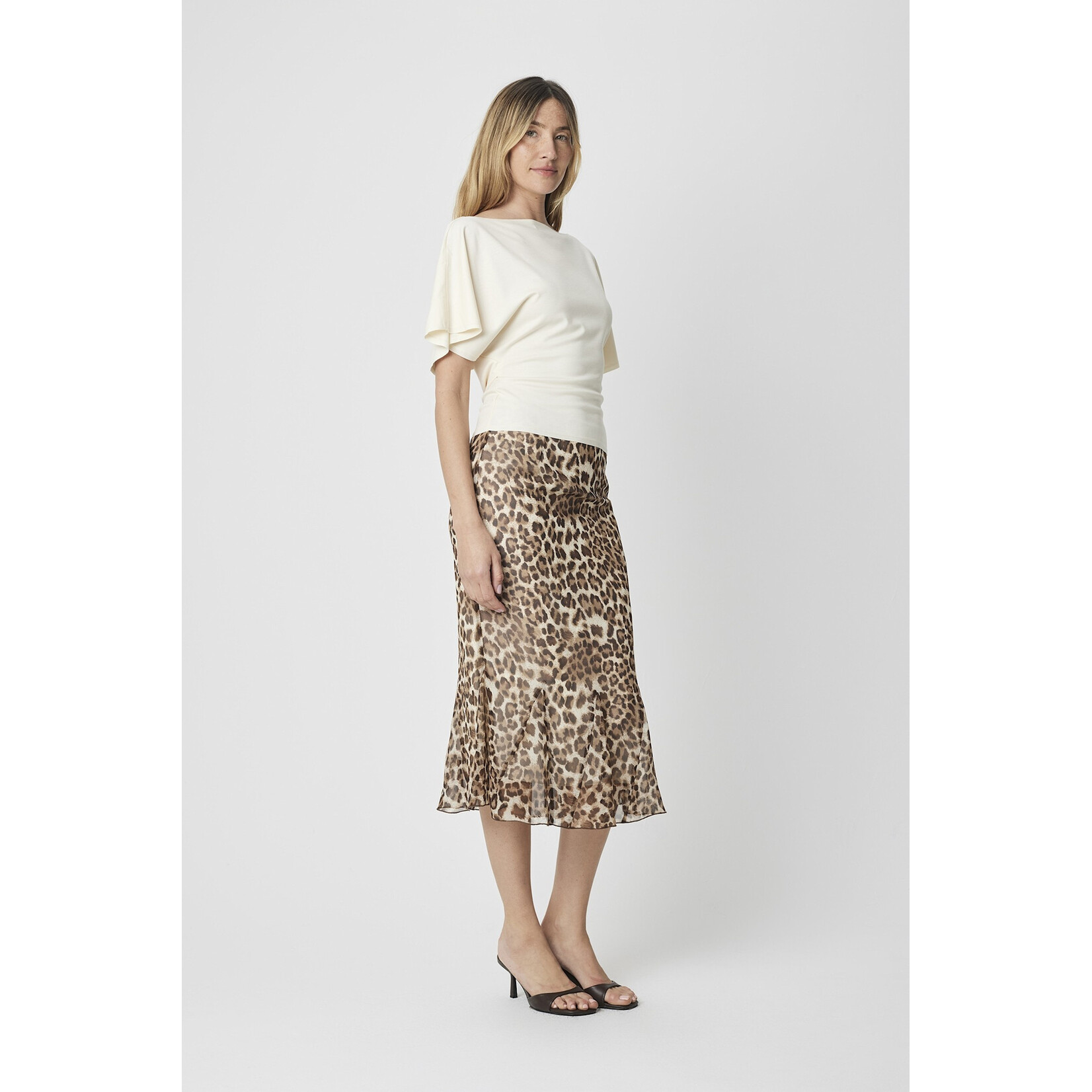 THE SHIANNE TOP