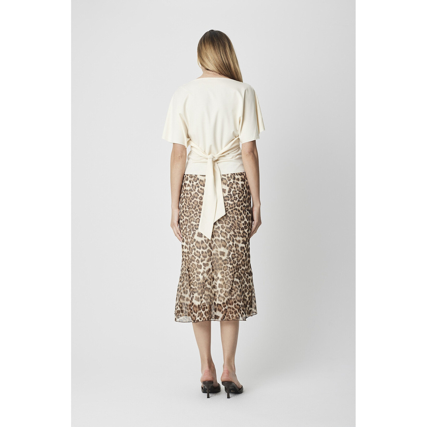 THE SHIANNE TOP