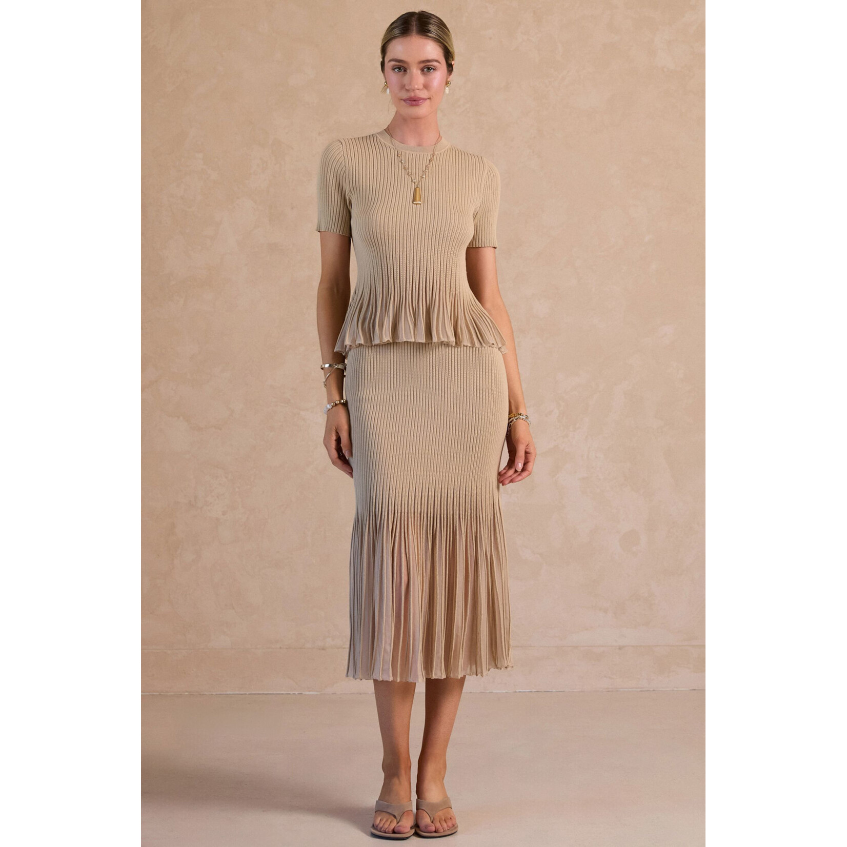 THE DEBBIE TOP
