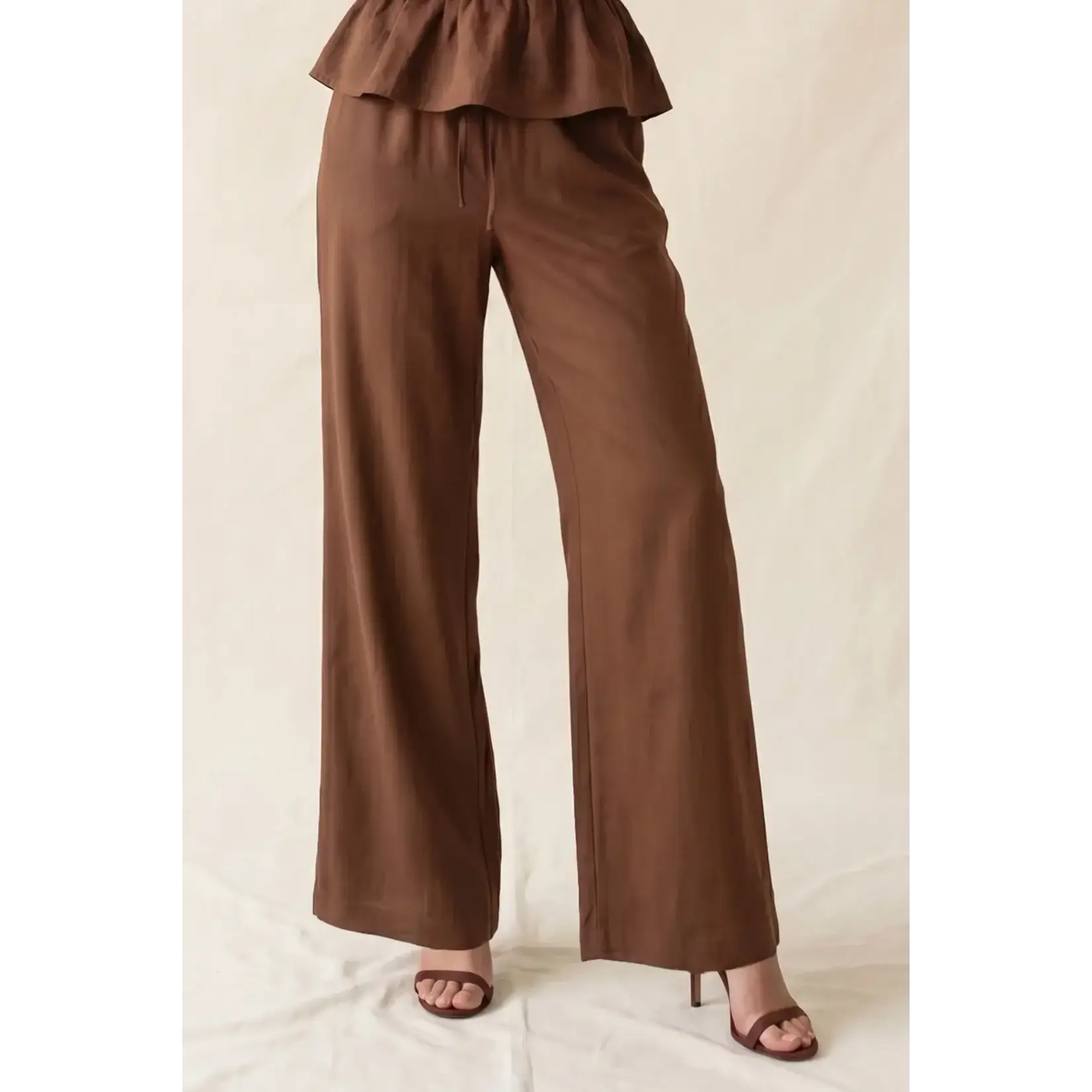 PAIRS WITH OUR CLAIRE TOP