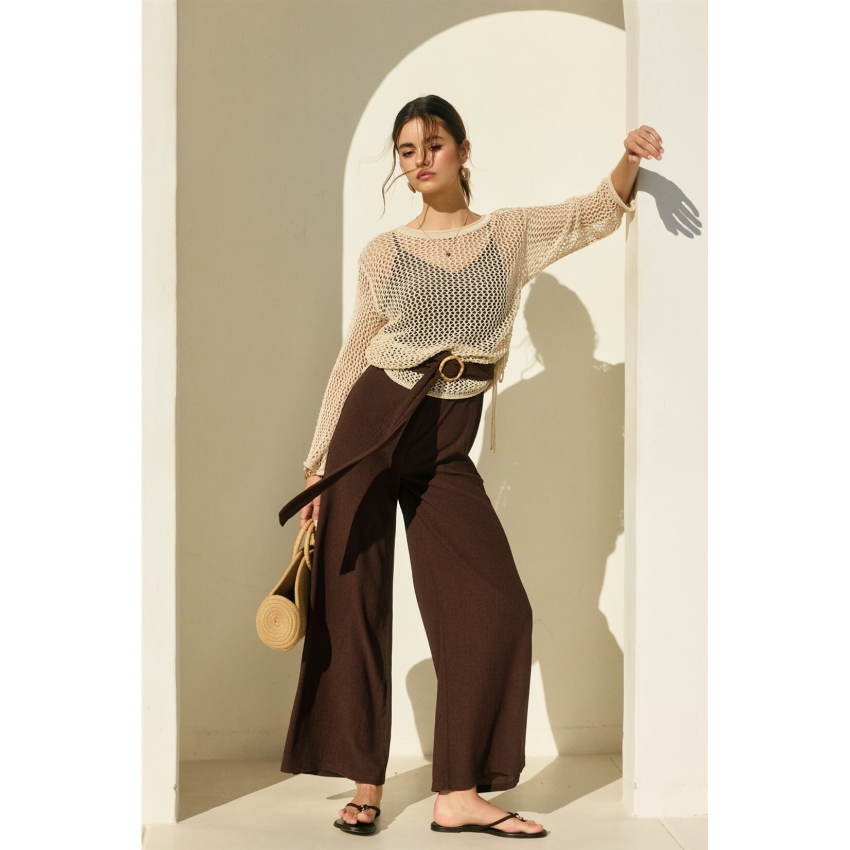 AVAILABLE IN BEIGE, WHITE, AND BLACK