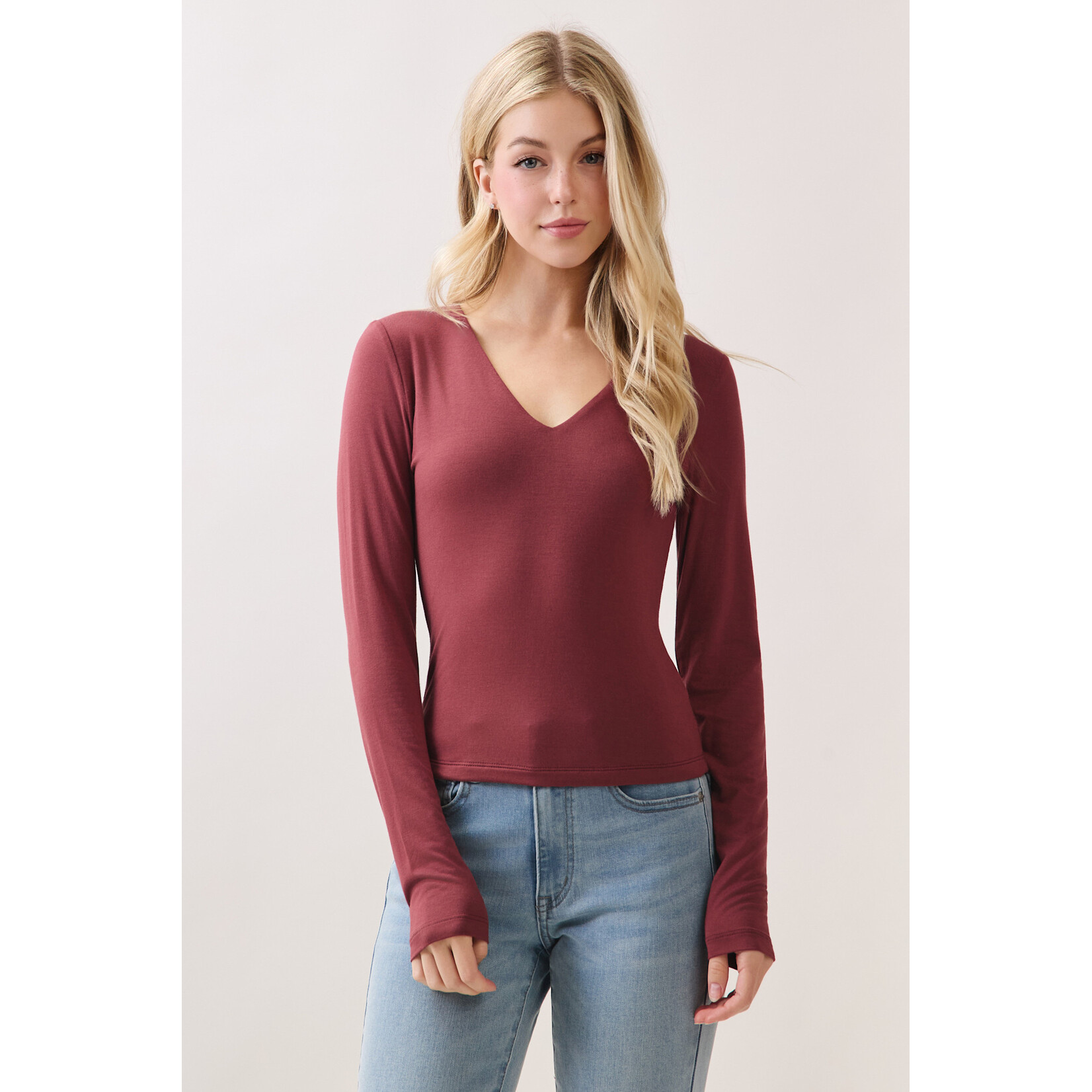 AVAILABLE IN BURGUNDY AND BLACK
