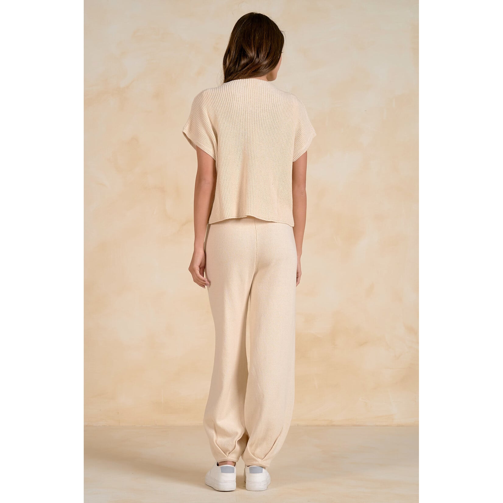 elan AVAILABLE IN NAVY & OATMEAL