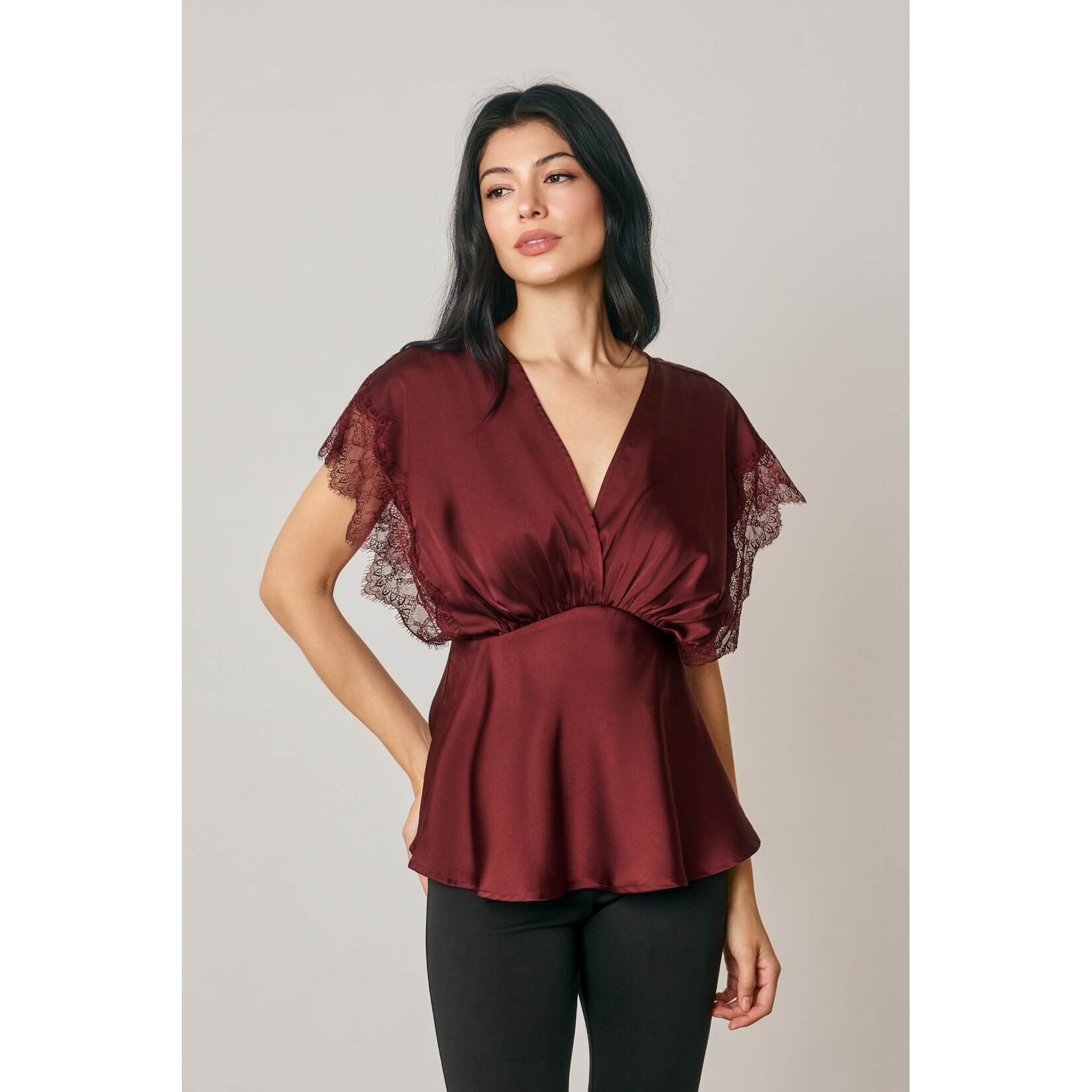 THE SARIAH TOP