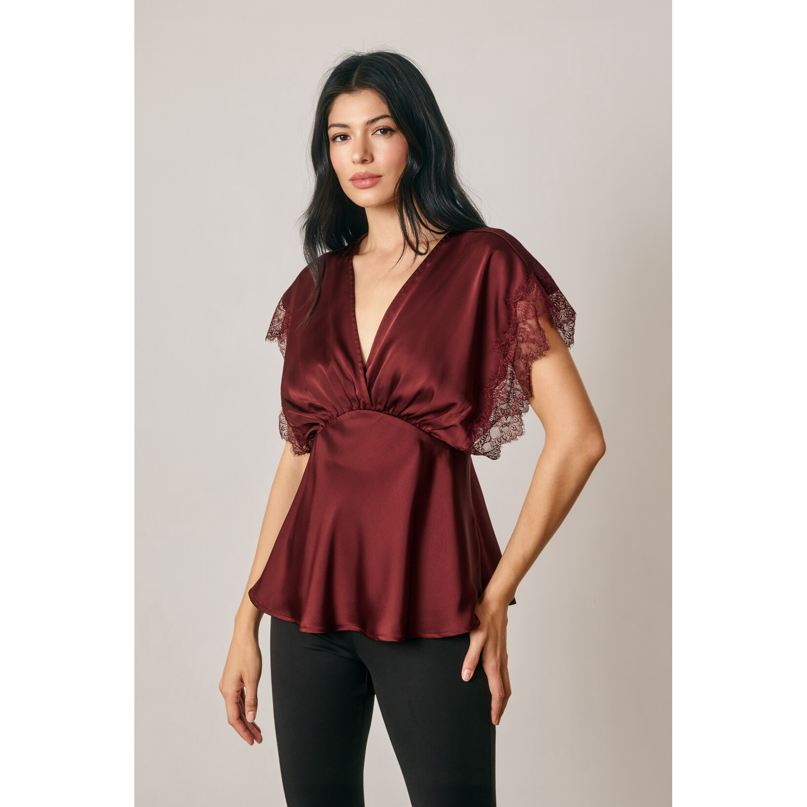 THE SARIAH TOP