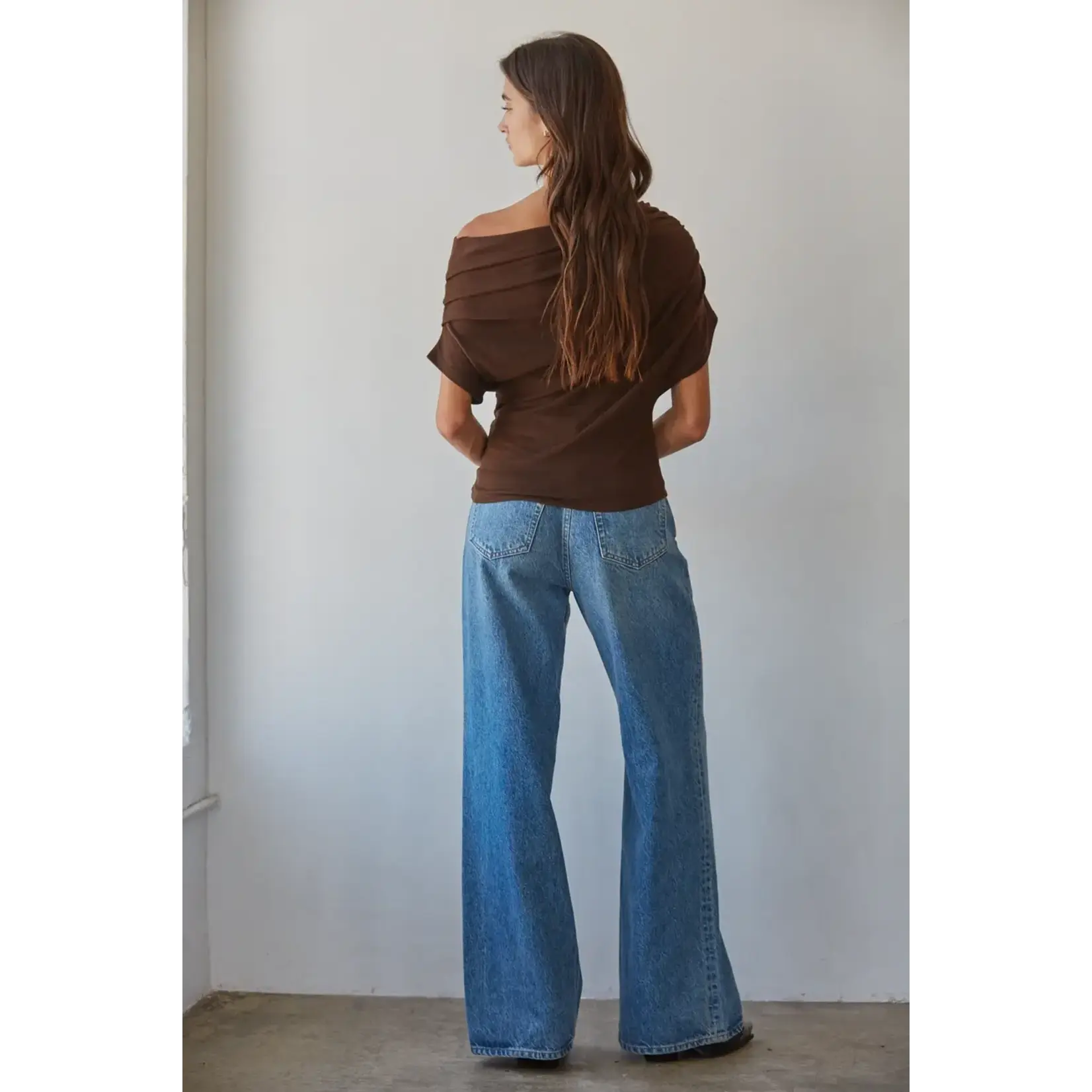 AVAILABLE IN BLACK, BROWN, AND NATURAL