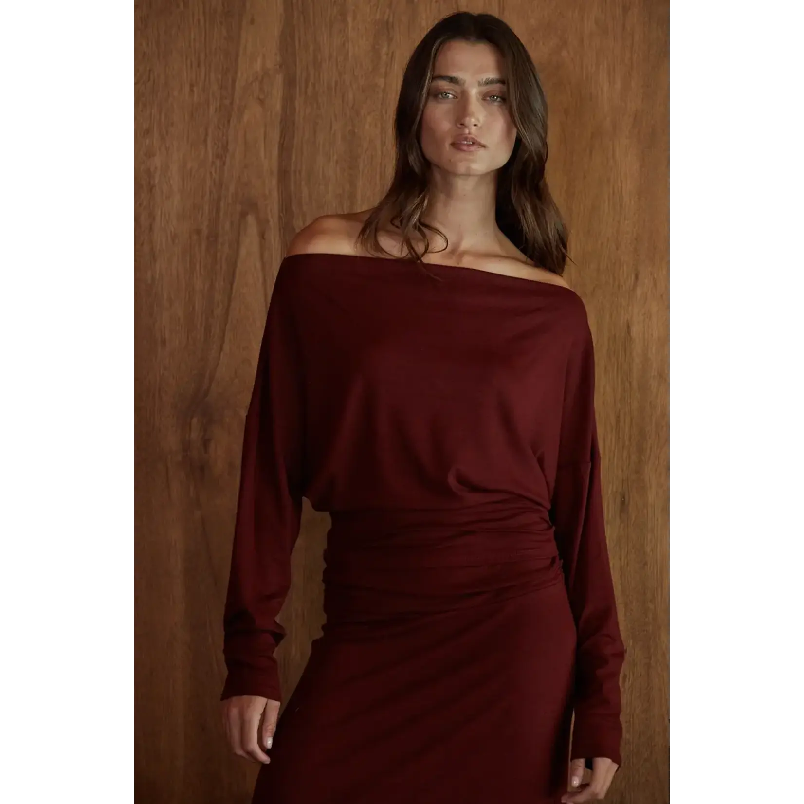 AVAILABLE IN MOCHA & BURGUNDY