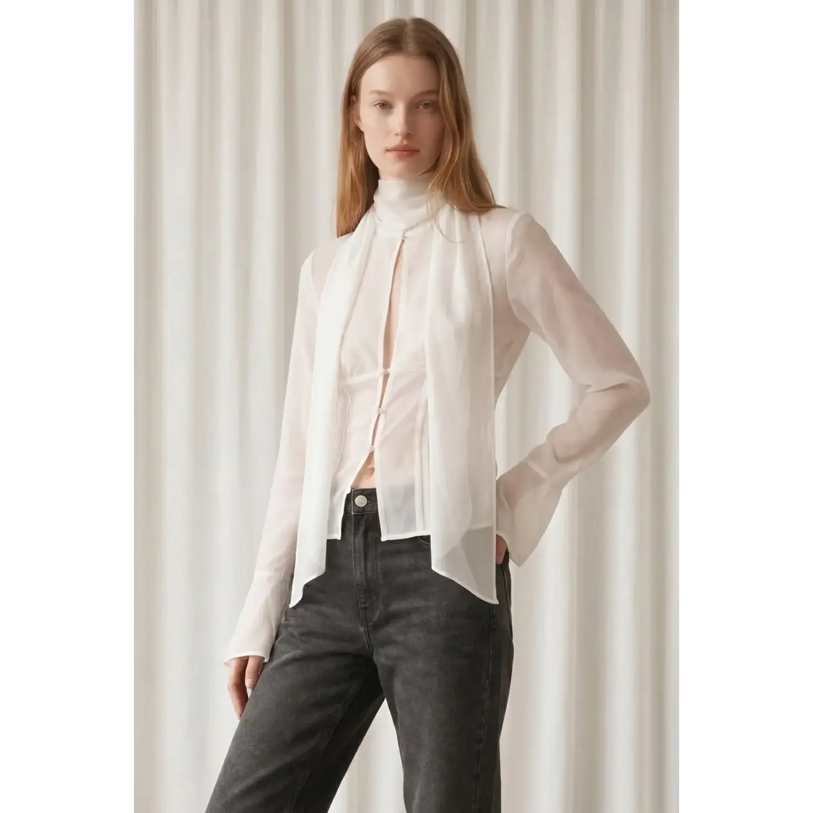 THE LIORA TOP