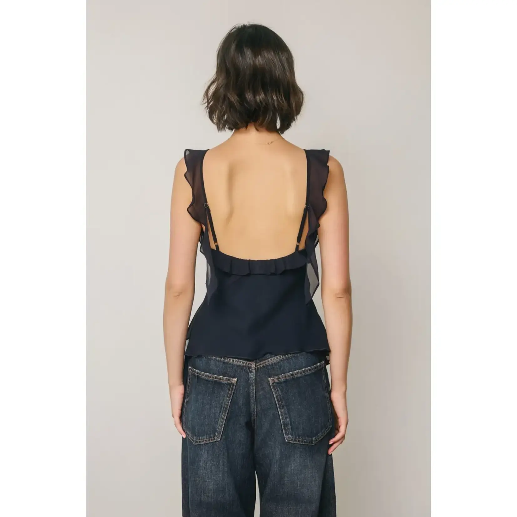 THE APRIL TOP