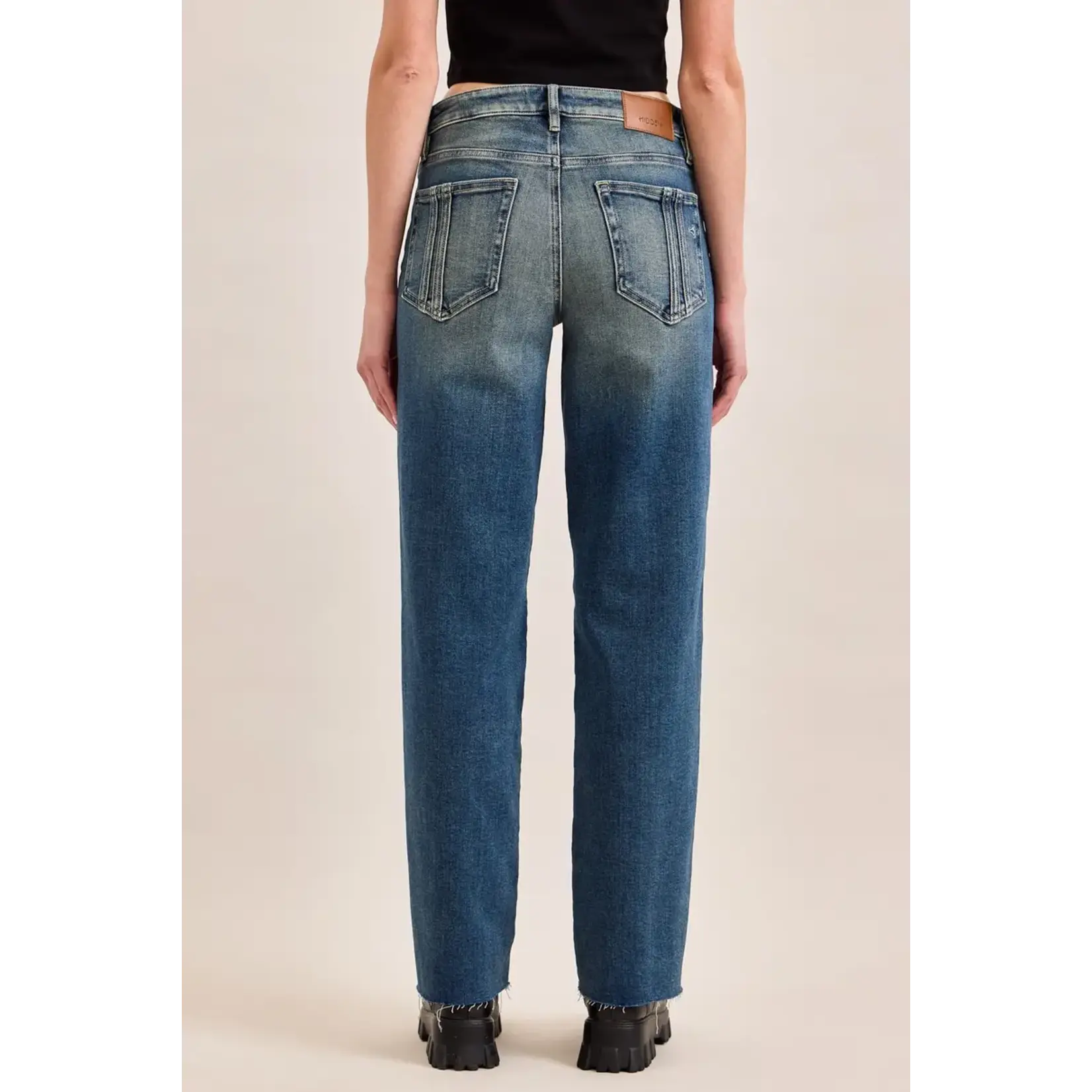 HIDDEN MID RISE CLASSIC STRAIGHT WITH PINSTRIPE DETAIL