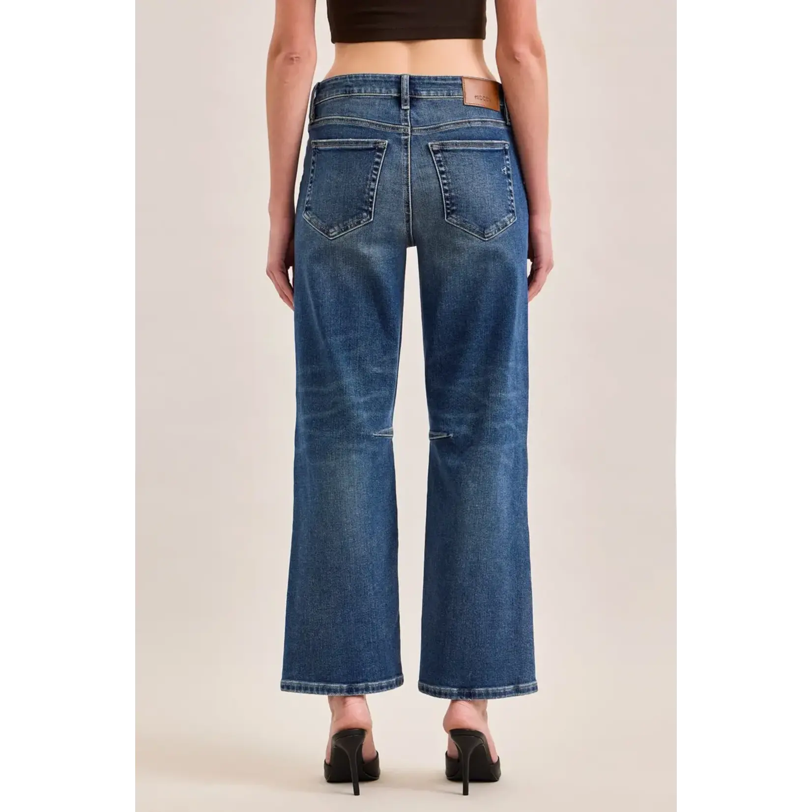 HIDDEN HIGH RISE CLASSIC STRAIGHT WITH KNEE DART DETAIL