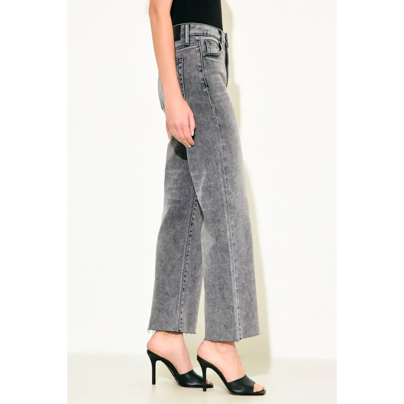 HIDDEN WASHED GREY CLASSIC STRAIGHT WITH CLEAN CUT HEM