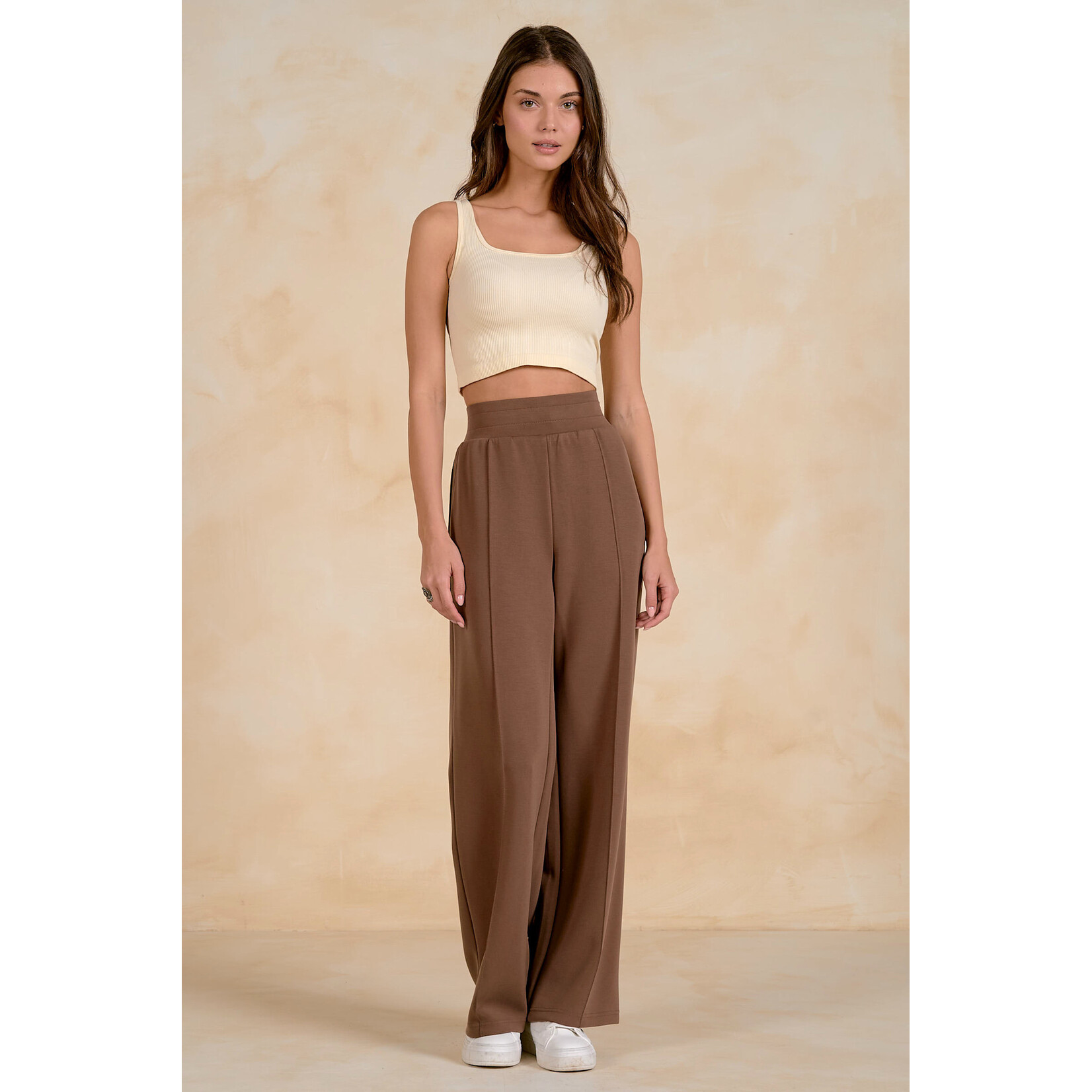 elan PAIRS WITH OUR MOCHA PULLOVER