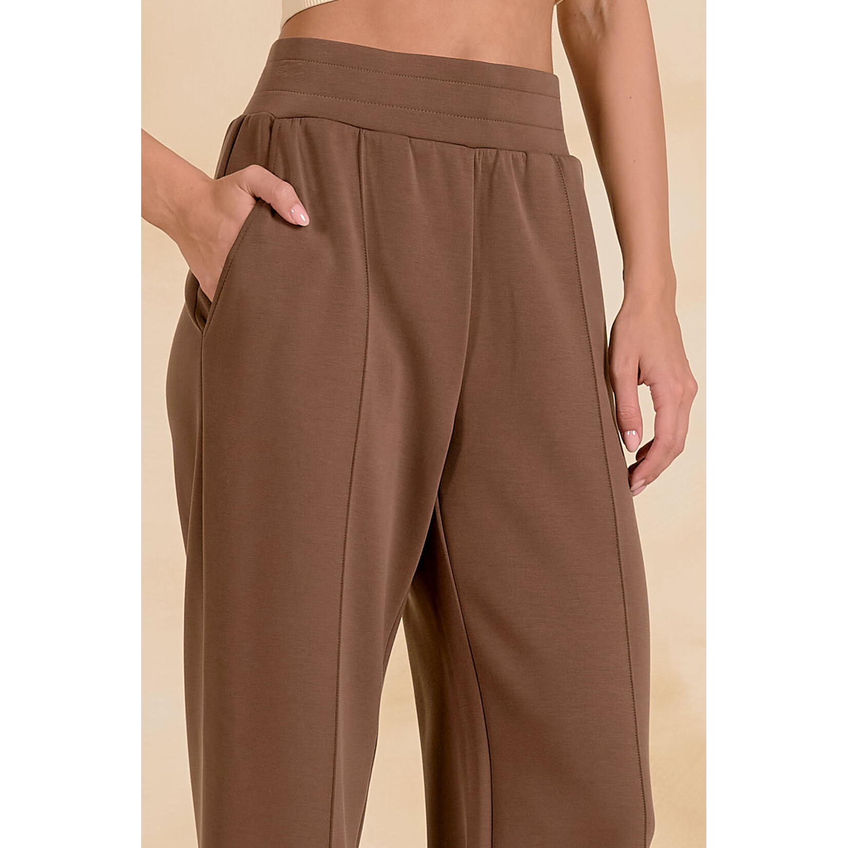 elan PAIRS WITH OUR MOCHA PULLOVER