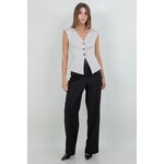 THE BECKETT VEST