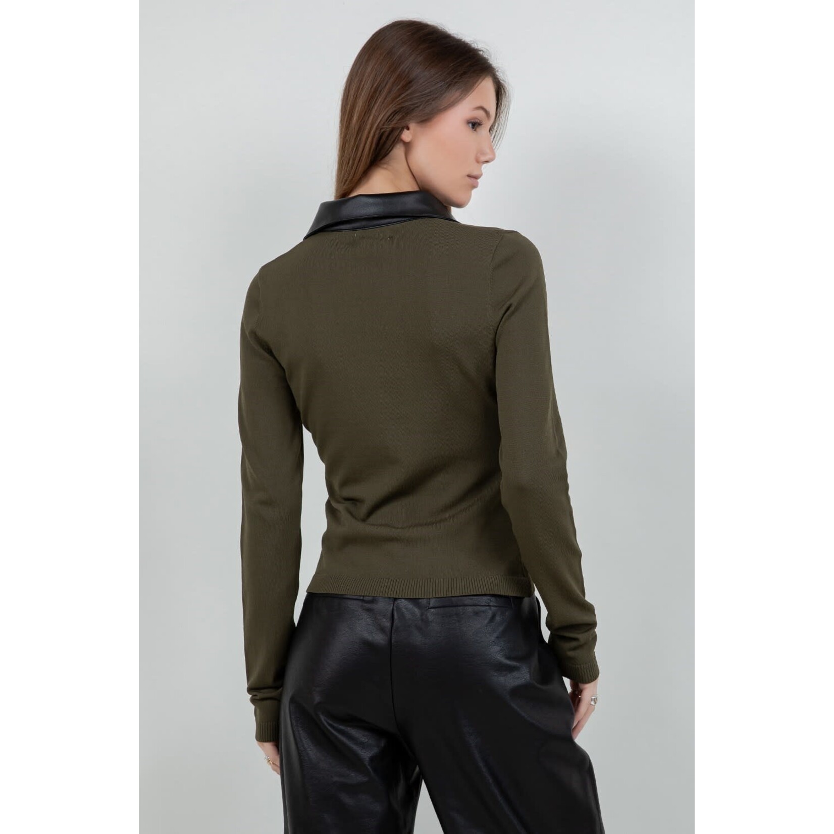 THE DAPHNE TOP