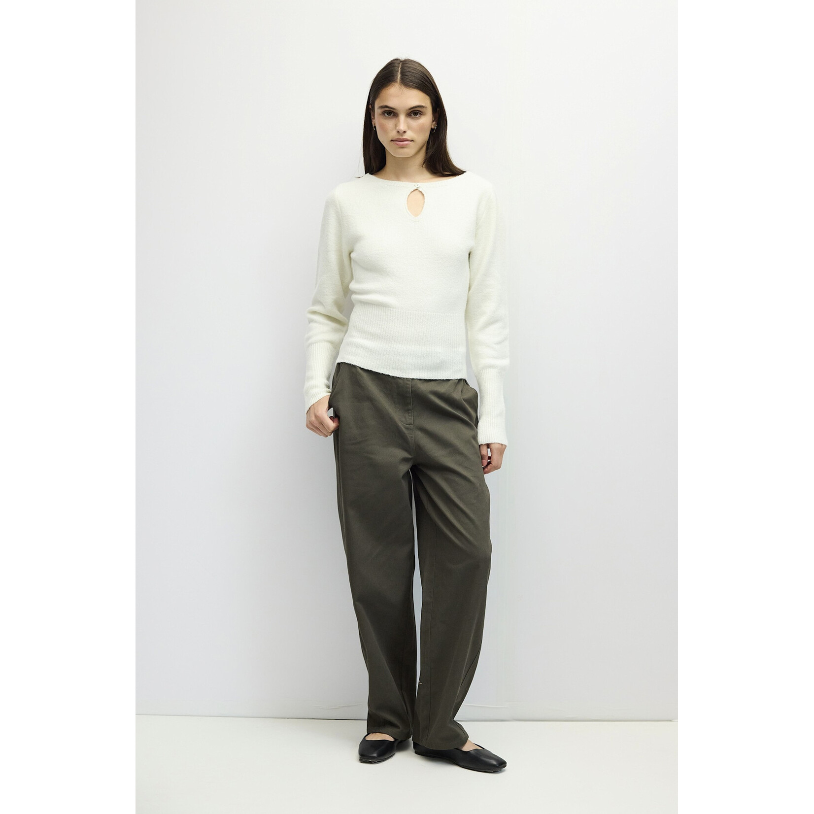 THE AYESHA SWEATER