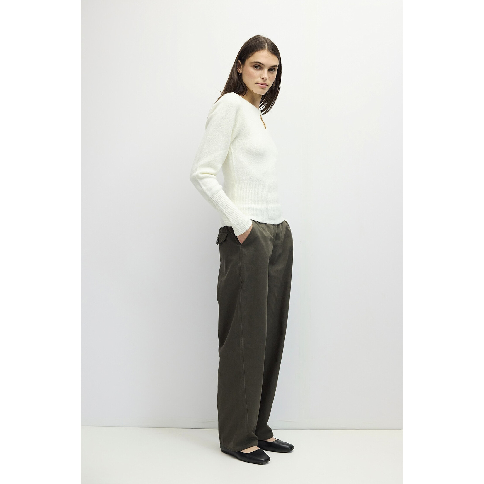 THE AYESHA SWEATER