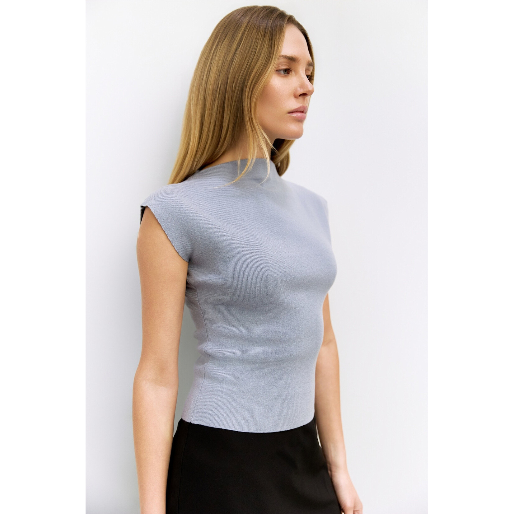 THE LORI TOP